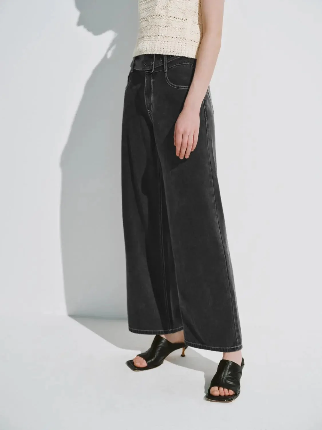 3975-belted-wide-leg-jeans-3.webp Belted Wide Leg Jeans