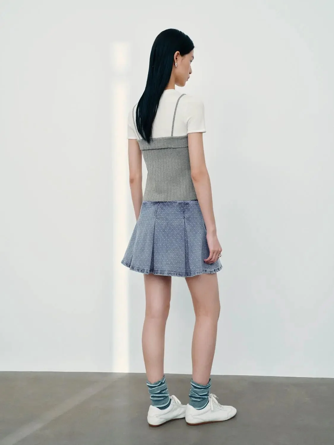 4001-polka-dotted-pleated-denim-mini-skirts-4.webp Polka Dotted Pleated Denim Mini Skirts