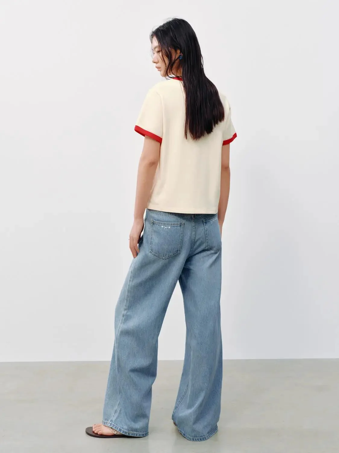 4014-embroidered-wide-leg-jeans-4.webp Embroidered Wide Leg Jeans