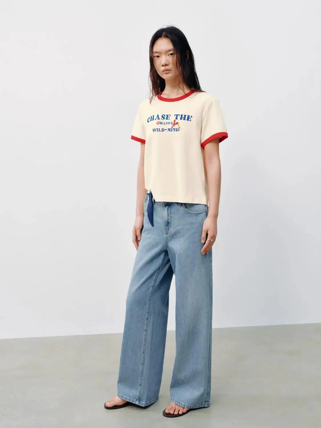 4014-embroidered-wide-leg-jeans-7.webp Embroidered Wide Leg Jeans