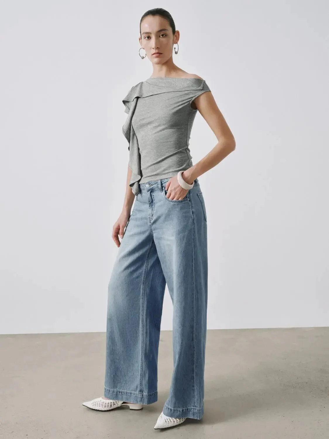 4042-wide-leg-jeans-7.webp Wide Leg Jeans