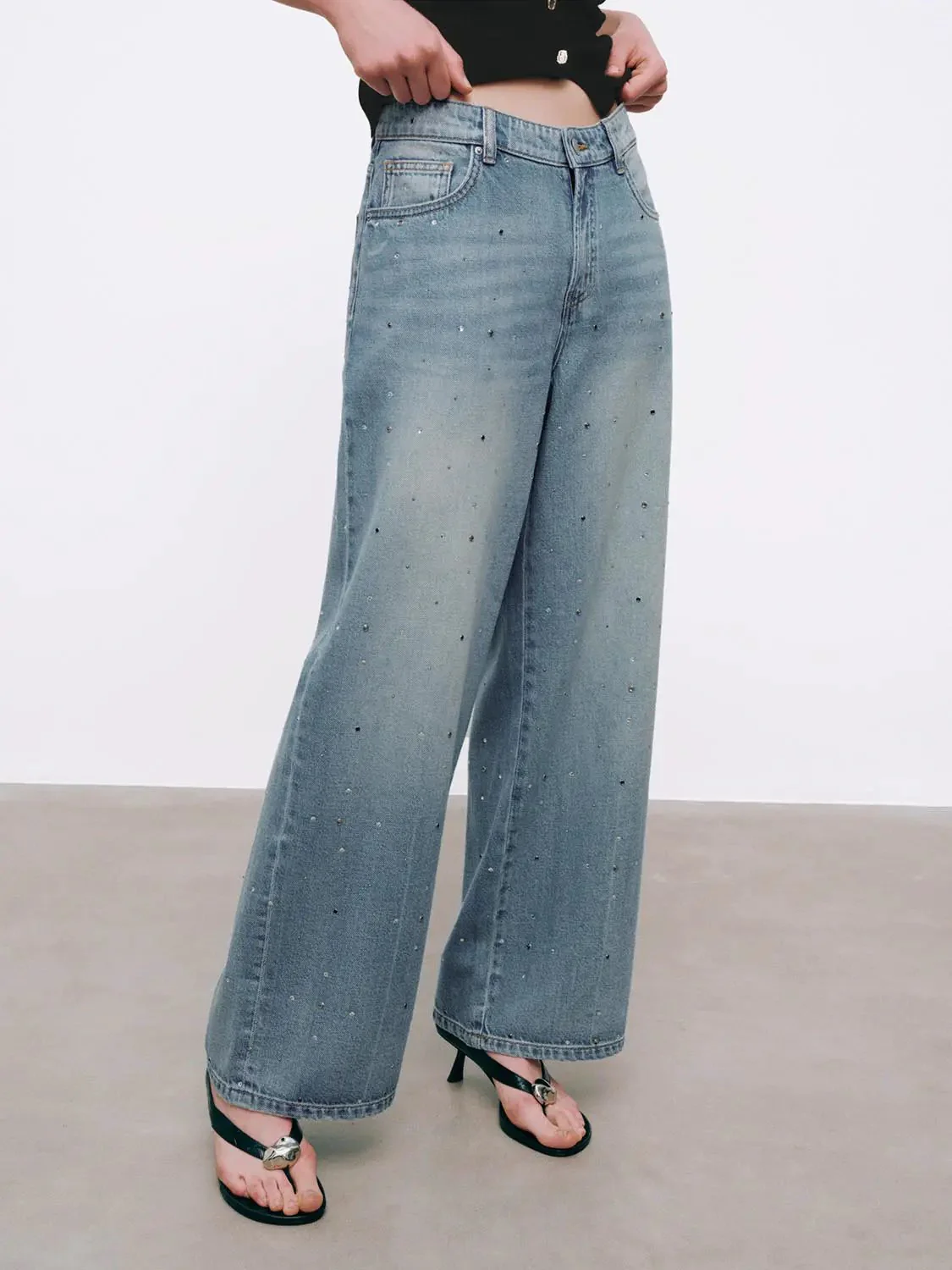 4062-rhinestone-wide-leg-jeans-3.webp Rhinestone Wide Leg Jeans