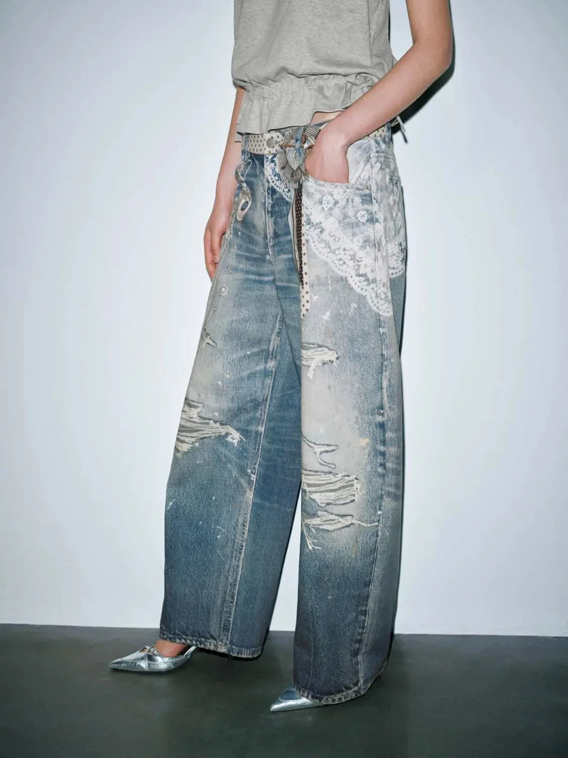 4076-raw-detail-barrel-leg-cotton-denim-jeans-3.webp Raw Detail Barrel Leg Cotton Denim Jeans