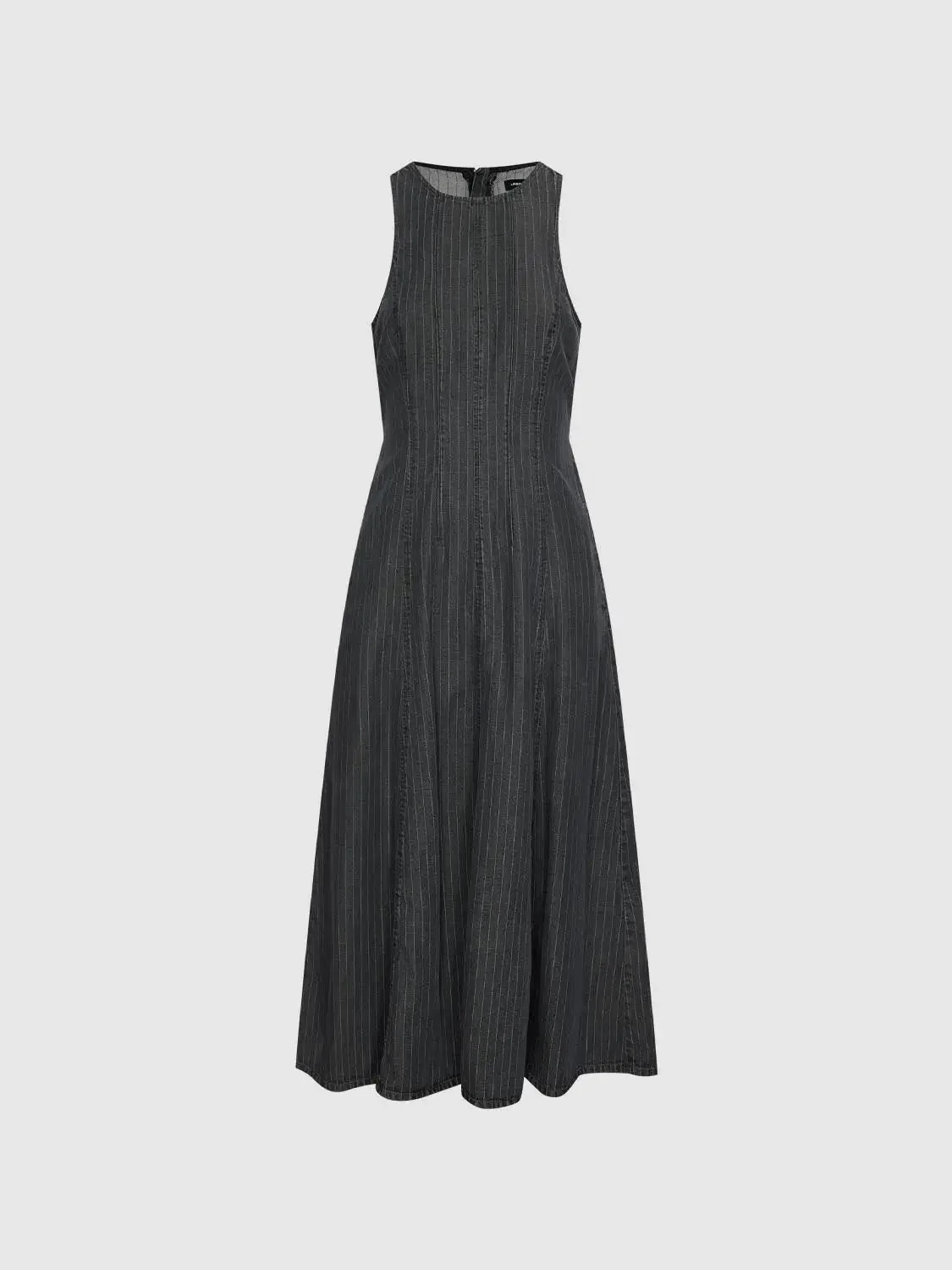 409-sleeveless-denim-midi-dresses-7.webp Sleeveless Denim Midi Dresses