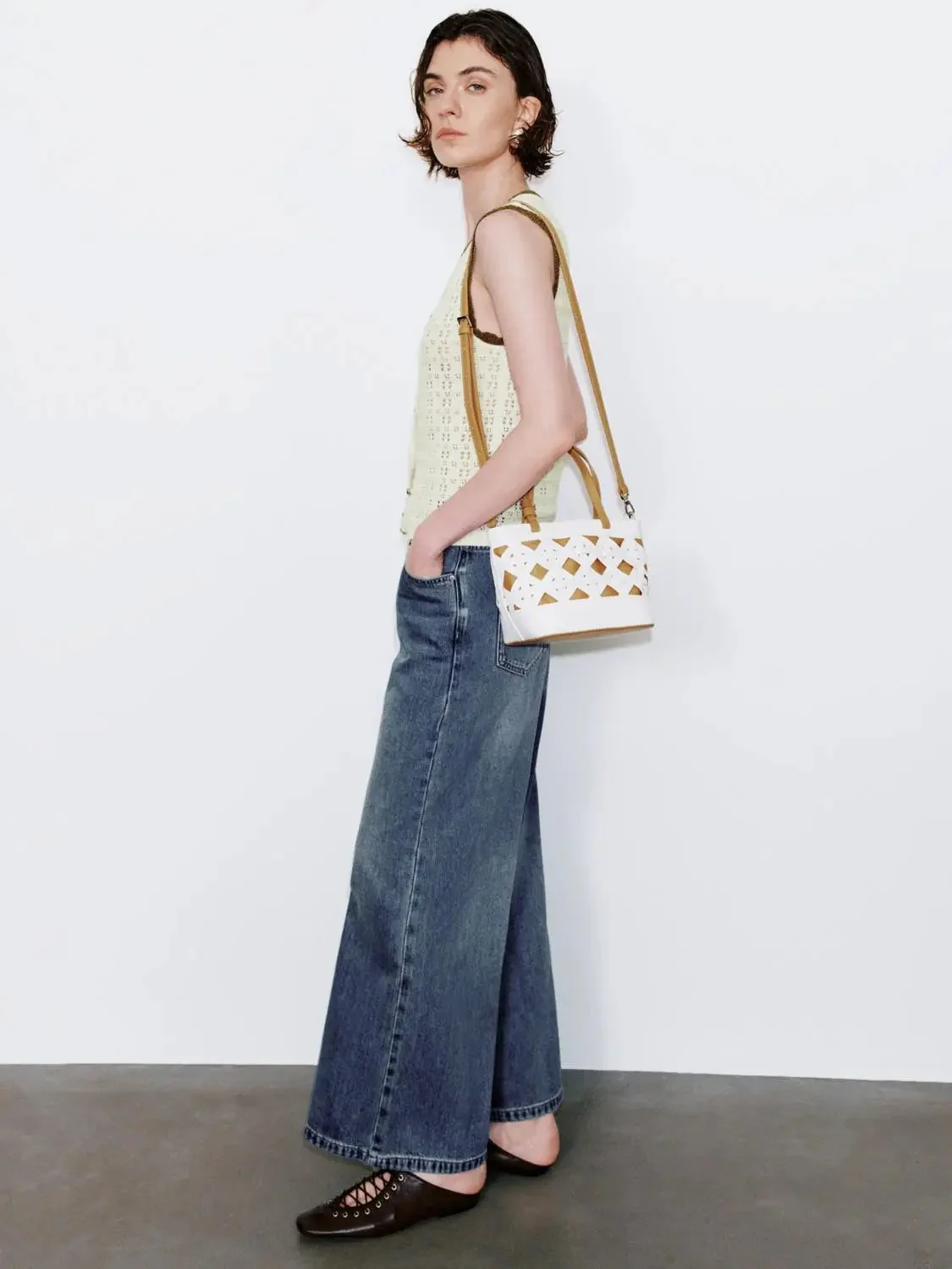 4097-belted-wide-leg-jeans-6.webp Belted Wide Leg Jeans