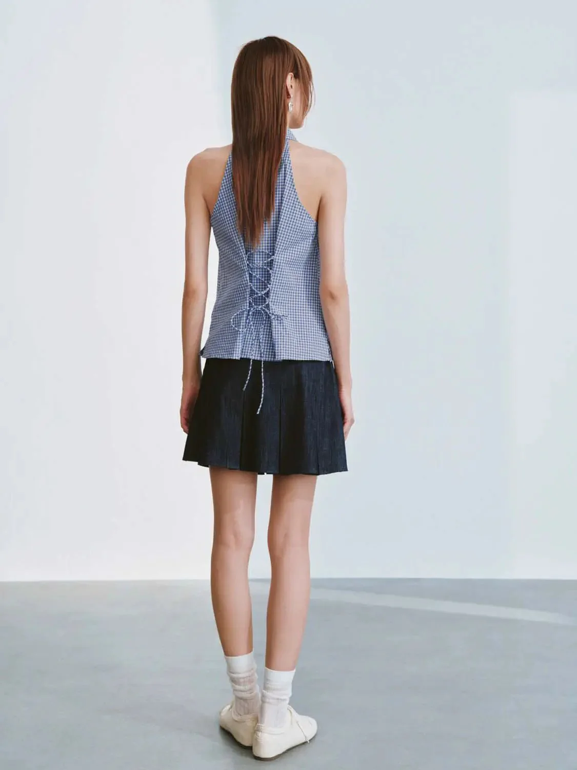 4110-contrast-trim-belted-pleated-denim-mini-skirts-7.webp Contrast Trim Belted Pleated Denim Mini Skirts