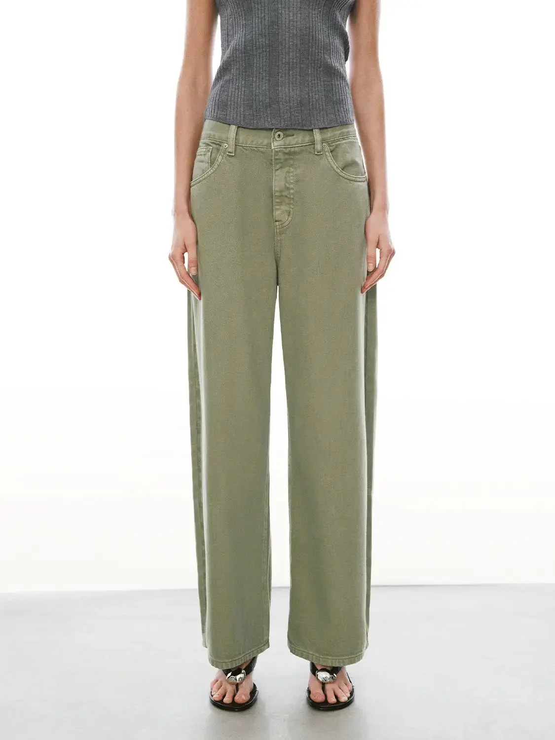 4124-barrel-leg-jeans-9.webp Barrel Leg Jeans