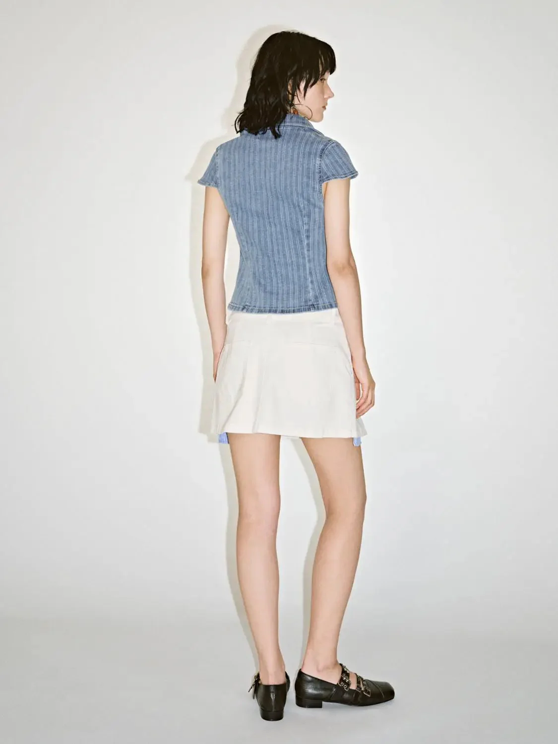 4138-striped-button-up-short-sleeve-denim-shirts-6.webp Striped Button Up Short Sleeve Denim Shirts