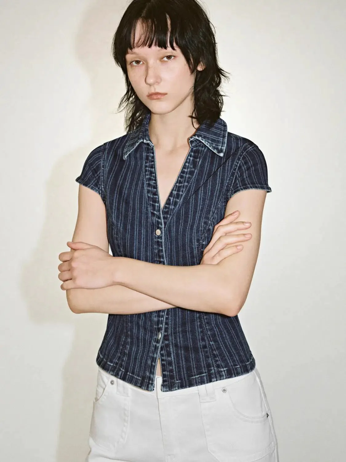 4150-striped-button-up-short-sleeve-denim-shirts-2.webp Striped Button Up Short Sleeve Denim Shirts