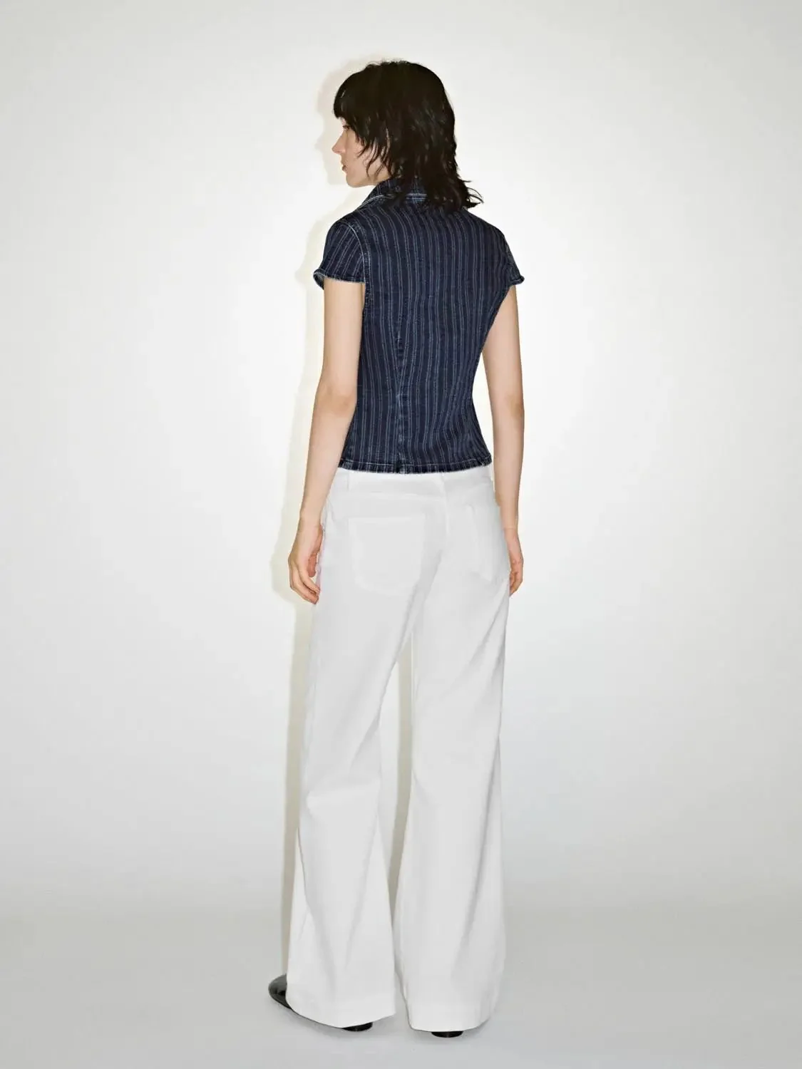 4150-striped-button-up-short-sleeve-denim-shirts-6.webp Striped Button Up Short Sleeve Denim Shirts