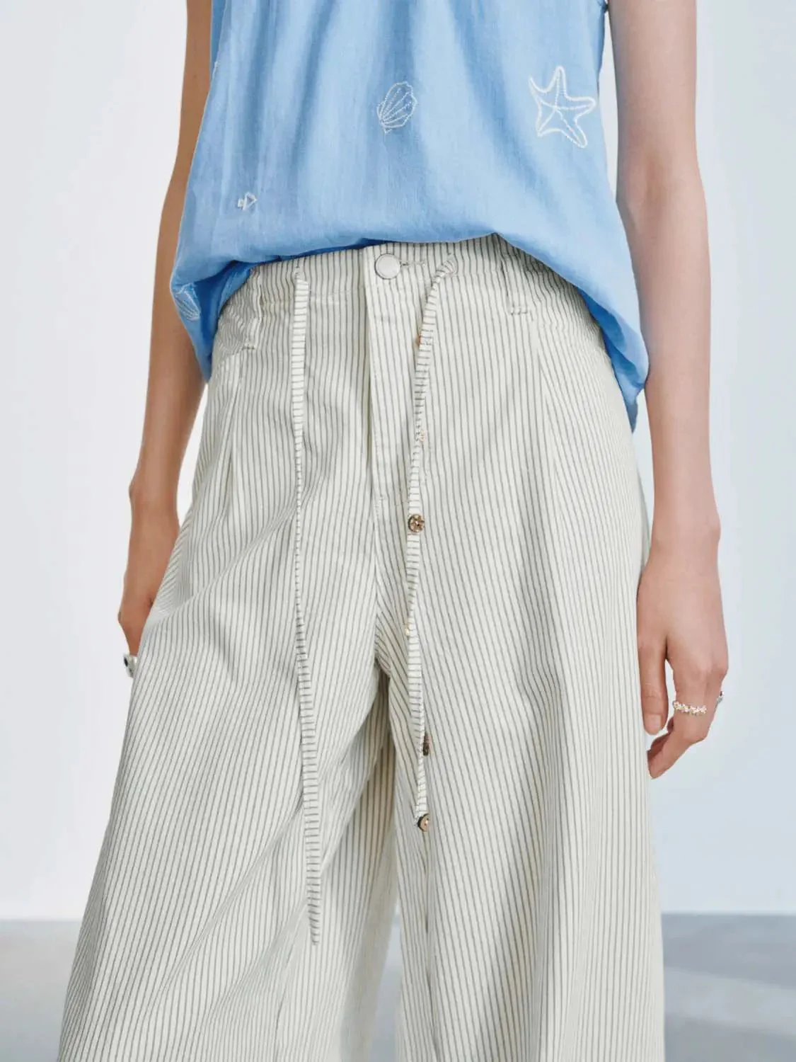 4305-drawstring-striped-wide-leg-jeans-4.webp Drawstring Striped Wide Leg Jeans