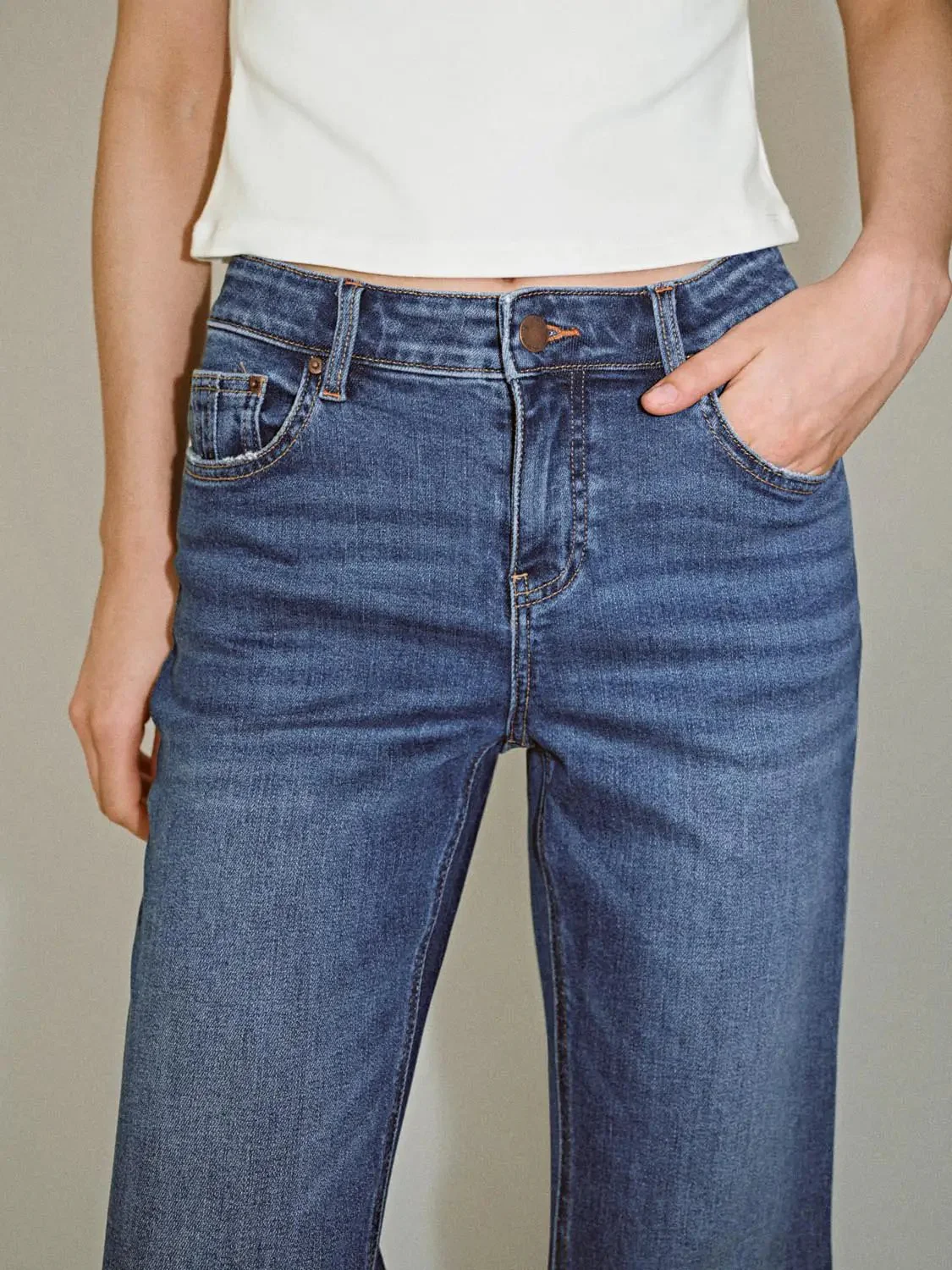 4324-flare-leg-jeans-4.webp Flare Leg Jeans