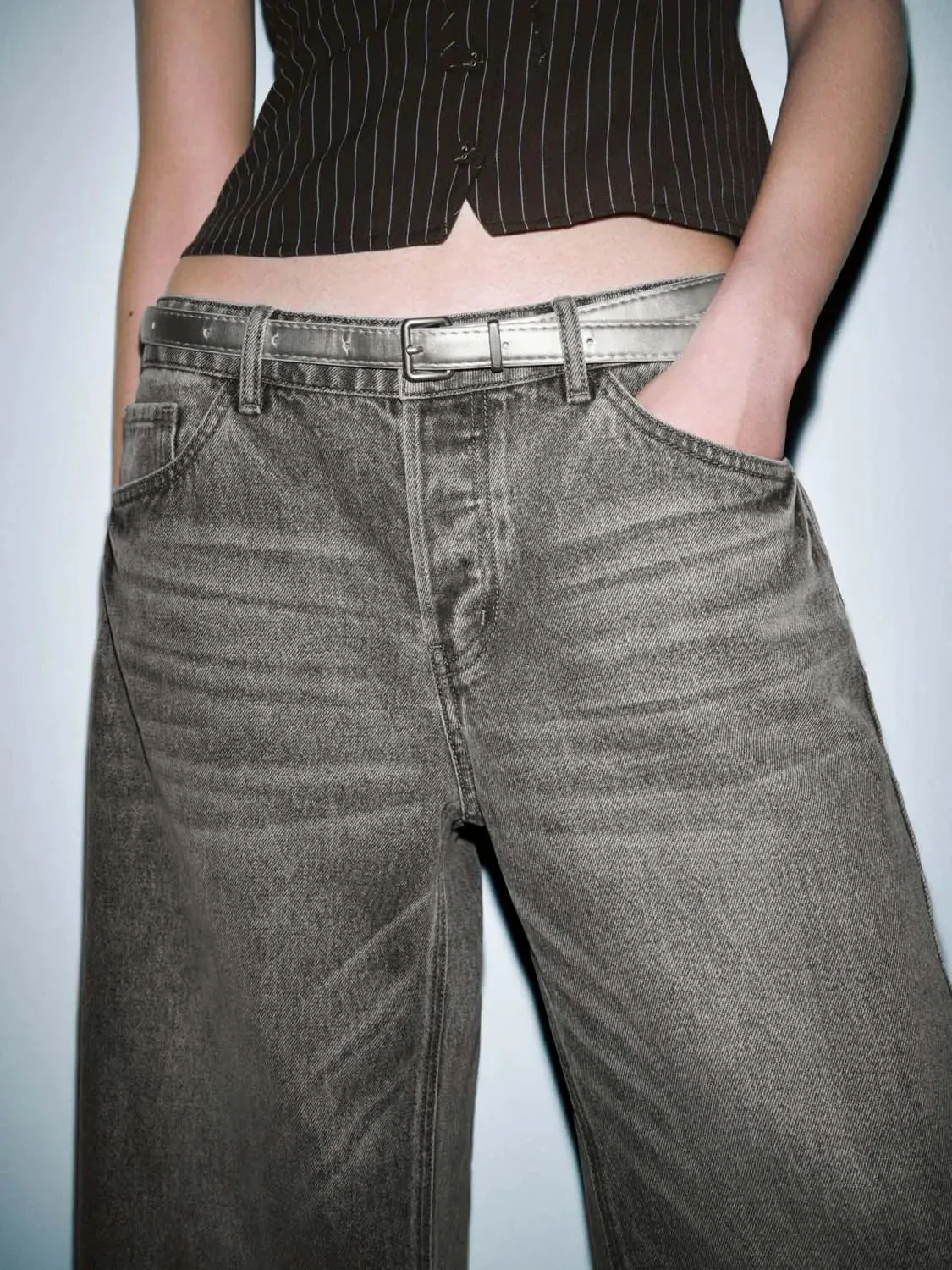 4338-classic-cotton-belted-cuffed-straight-leg-jeans-7.webp Classic Cotton Belted Cuffed Straight Leg Jeans