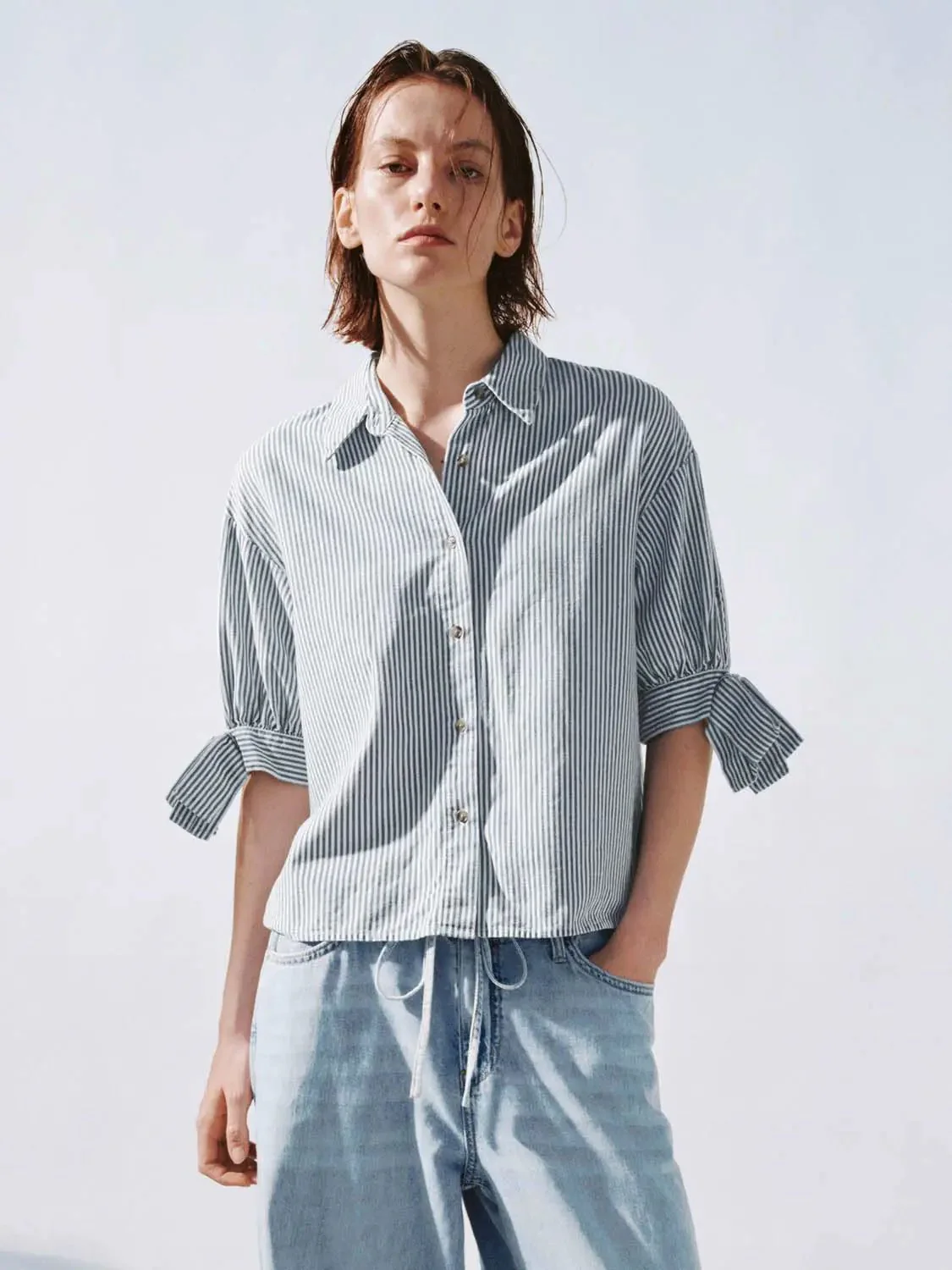 4352-short-sleeve-striped-denim-shirts-1.webp Short Sleeve Striped Denim Shirts
