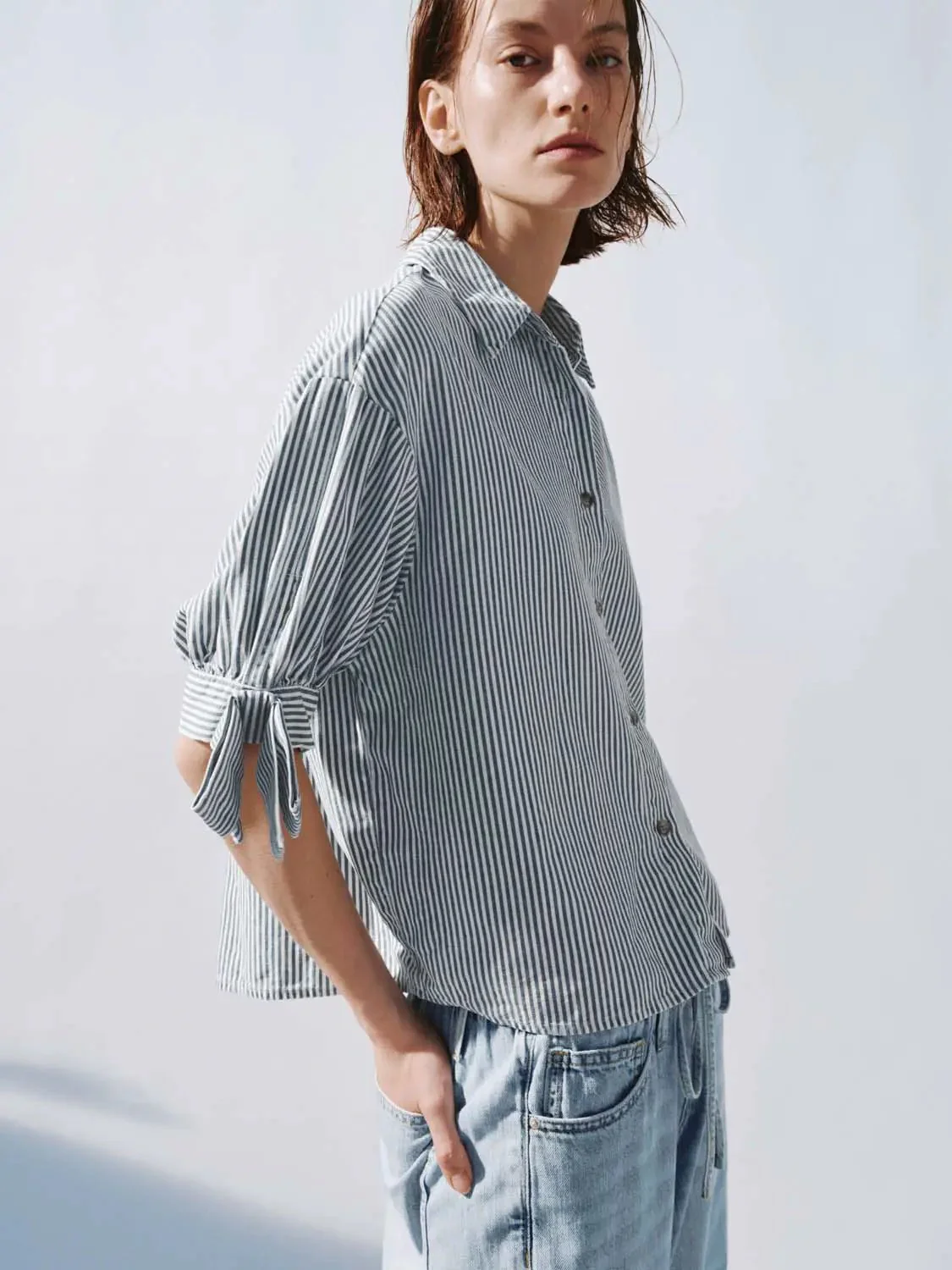 4352-short-sleeve-striped-denim-shirts-2.webp Short Sleeve Striped Denim Shirts