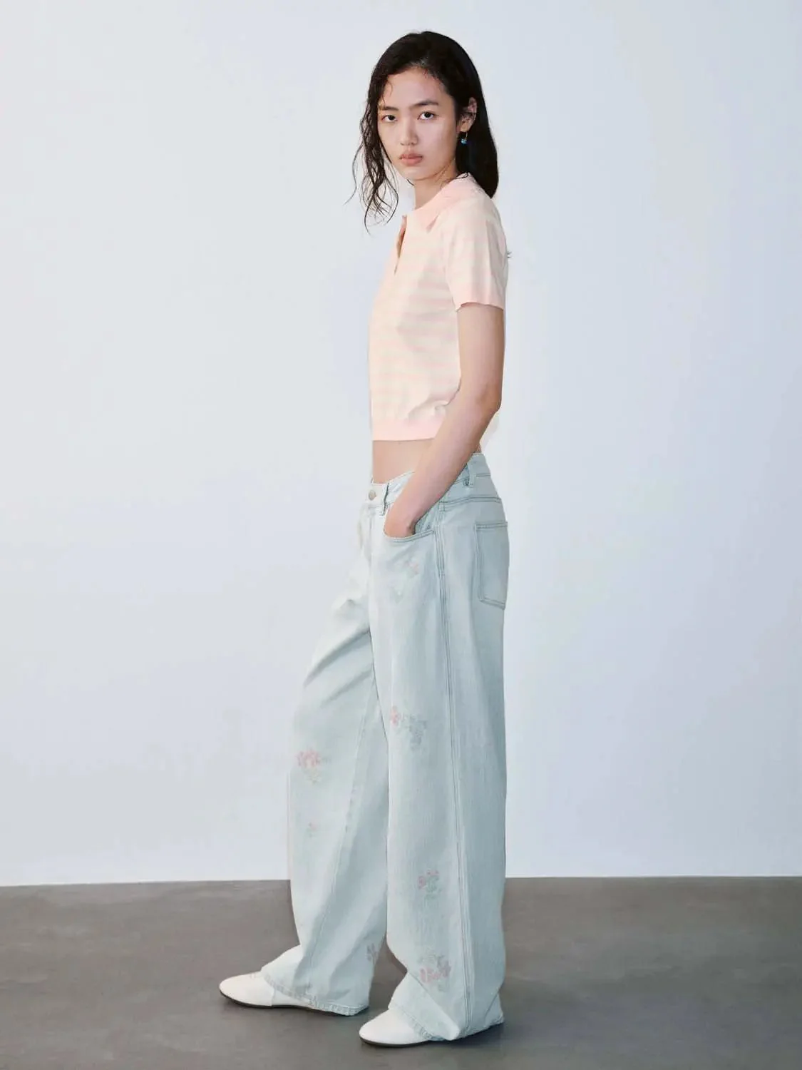 Embroidered Washed Wide Leg Jeans