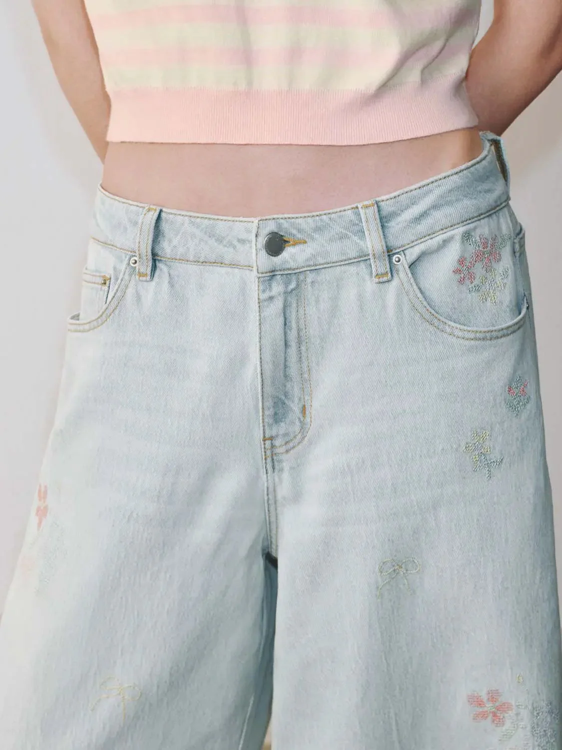 Embroidered Washed Wide Leg Jeans