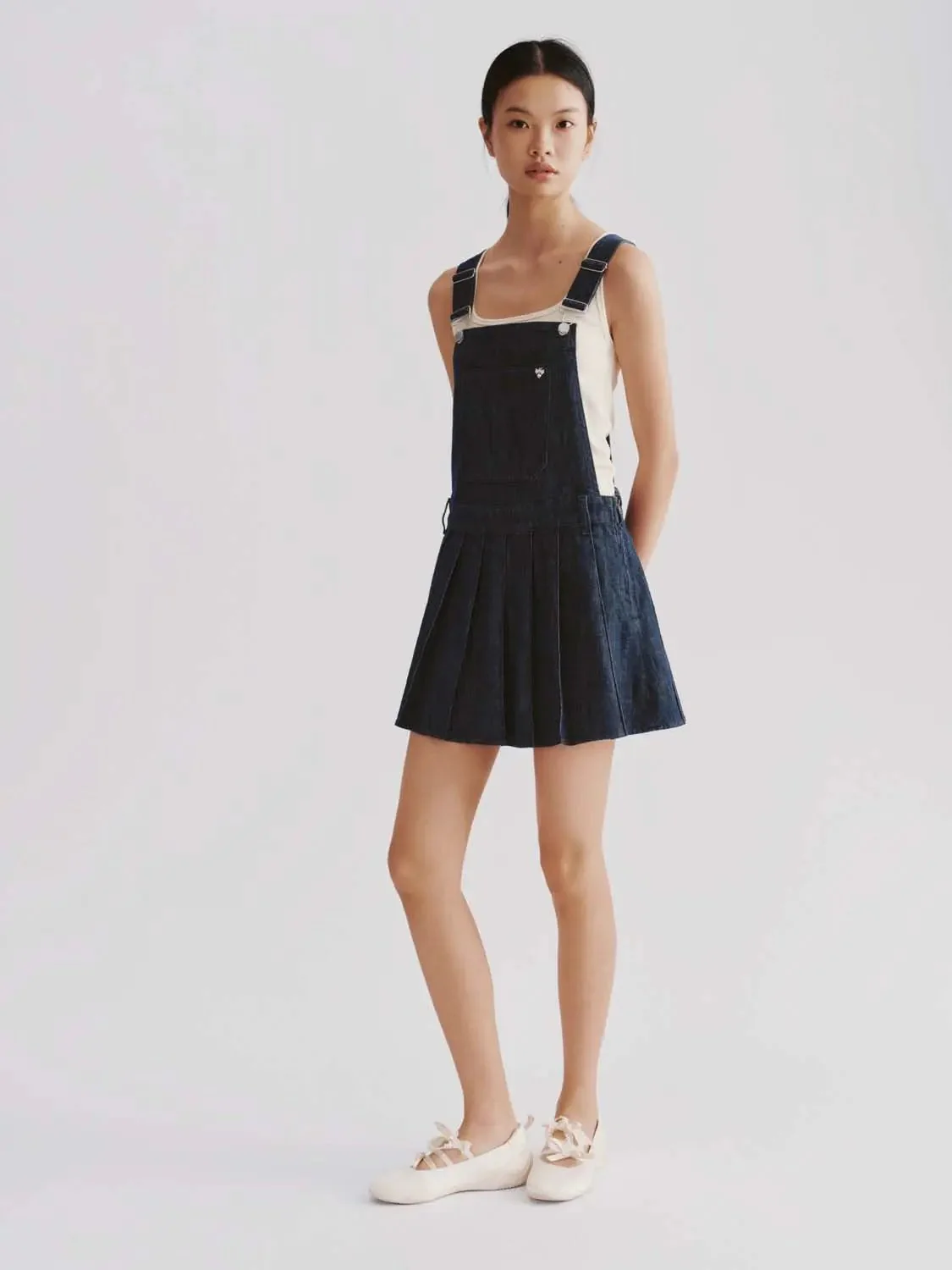 4493-denim-pleated-mini-pinafore-dresses-5.webp Denim Pleated Mini Pinafore Dresses
