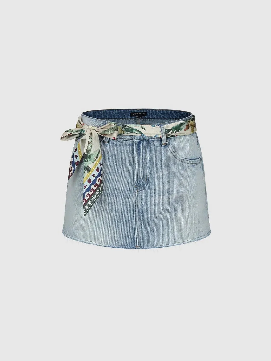 4527-raw-hem-denim-shorts-2.webp Raw Hem Denim Shorts