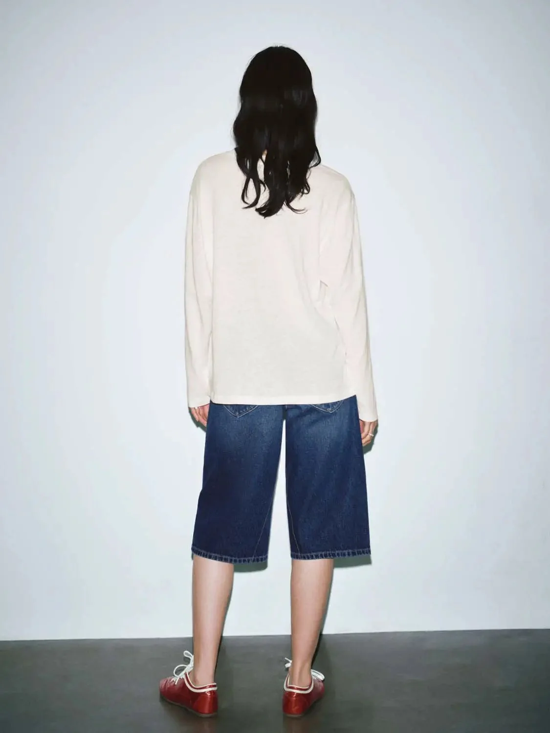 4548-cropped-barrel-leg-jeans-4.webp Cropped Barrel Leg Jeans