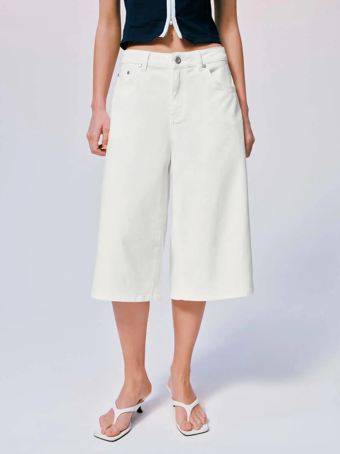 4569-cropped-wide-leg-jeans-9.webp Cropped Wide Leg Jeans