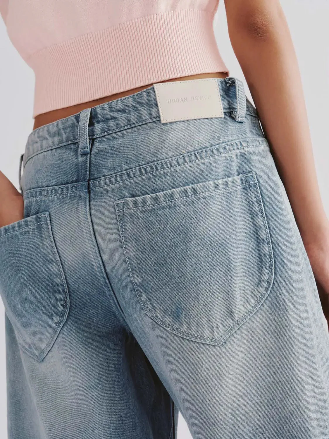 4589-cropped-barrel-leg-jeans-7.webp Cropped Barrel Leg Jeans