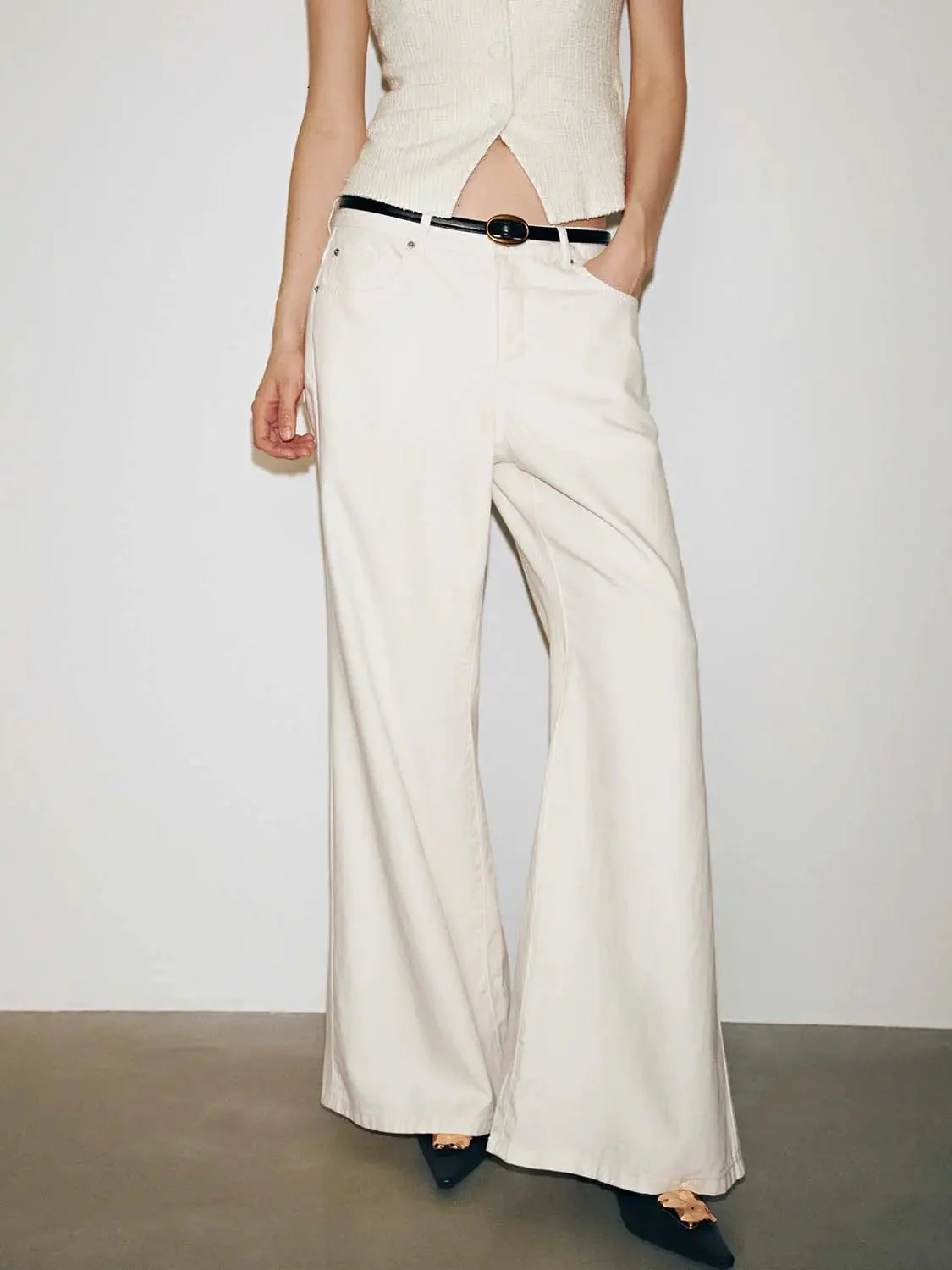 4609-belted-flare-leg-jeans-1.webp Belted Flare Leg Jeans