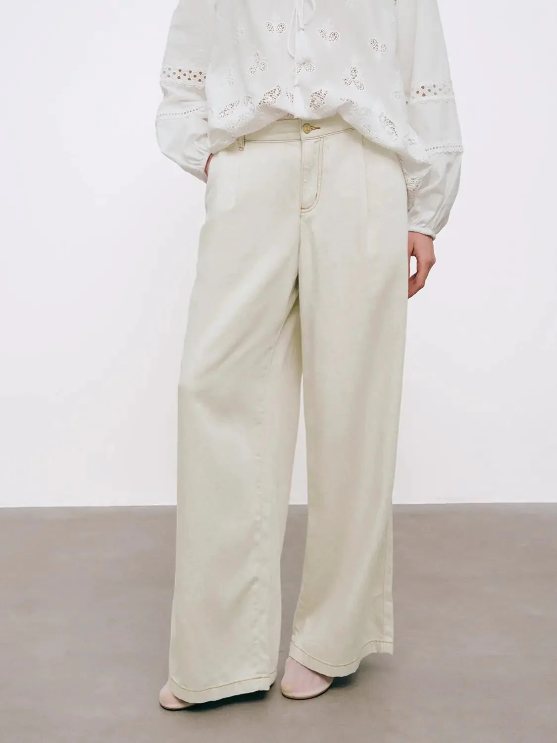 Wide Leg Jeans
