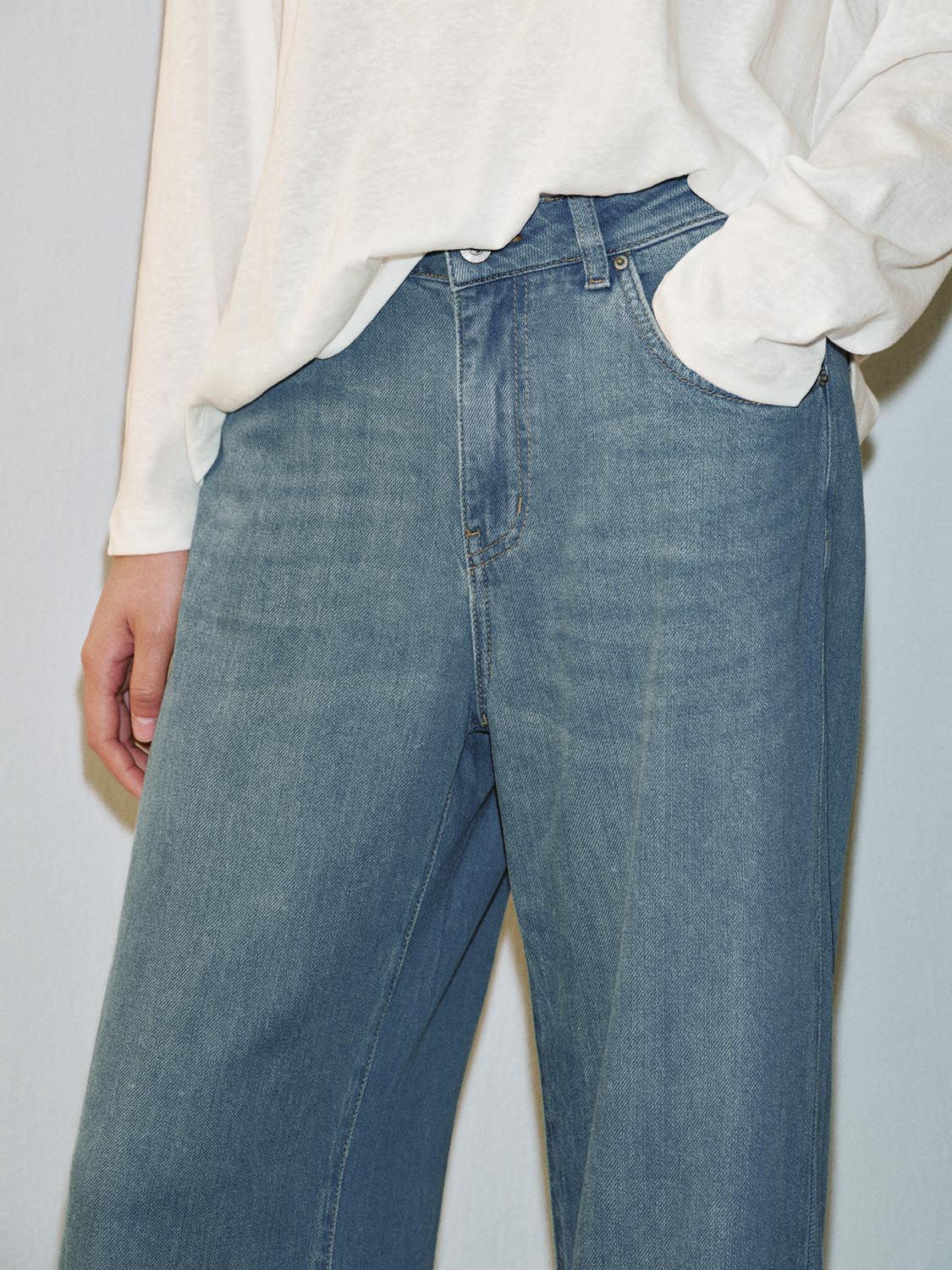 4622-wide-leg-jeans-5.jpg Wide Leg Jeans