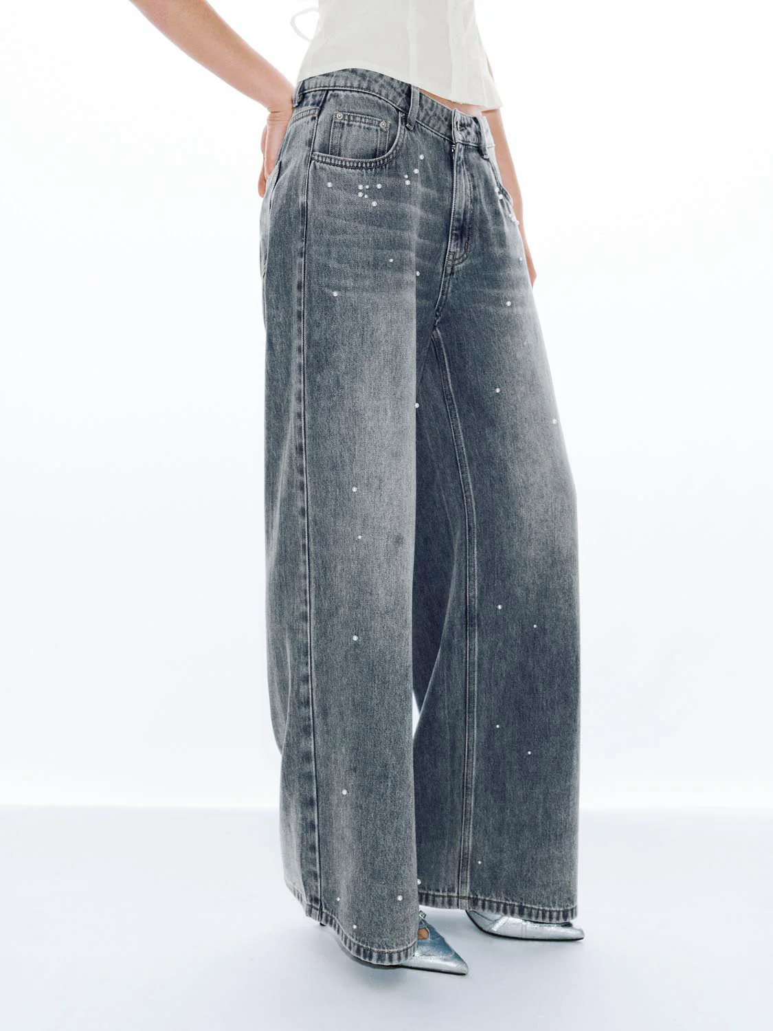 4629-beaded-straight-leg-jeans-3.webp Beaded Straight Leg Jeans