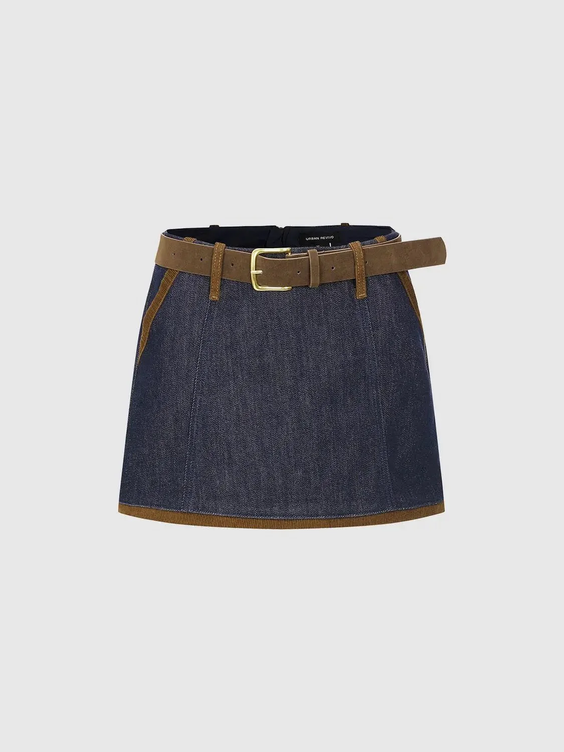 4643-belted-denim-with-contrast-trim-mini-shorts-4.webp Belted Denim With Contrast Trim Mini Shorts