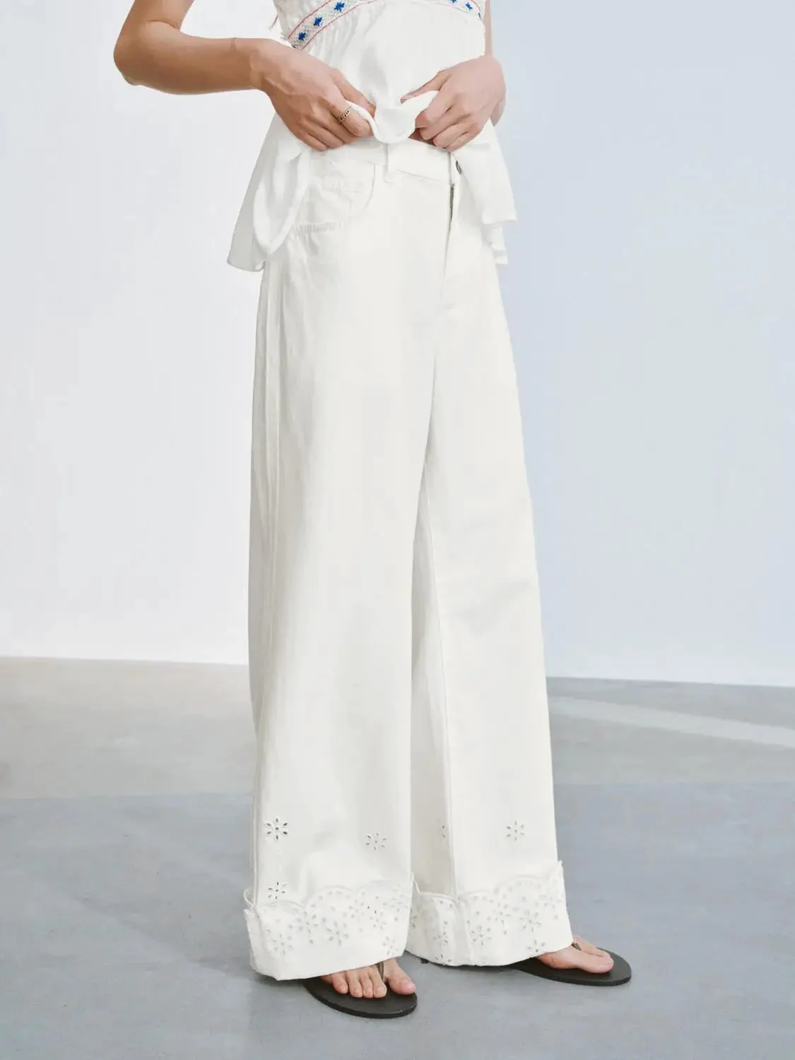 4683-guipure-lace-trim-wide-leg-cotton-lyocell-jeans-3.webp Guipure Lace Trim Wide Leg Cotton Lyocell Jeans