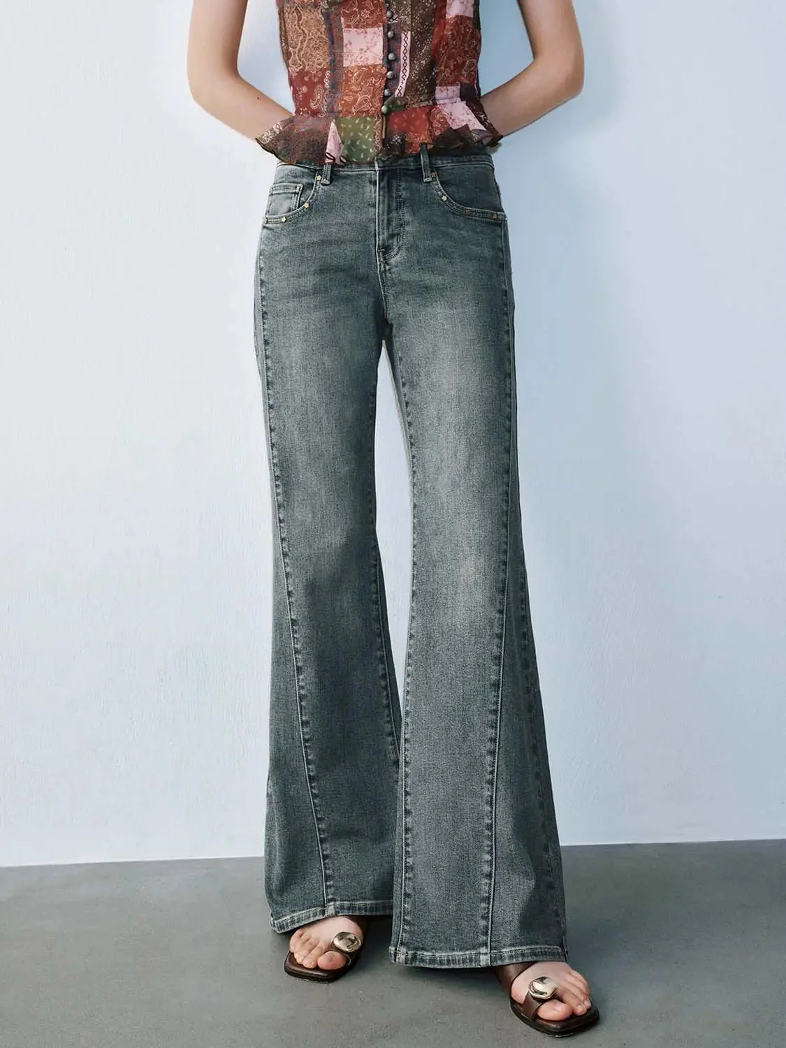 4731-cotton-stretch-denim-flare-classic-fit-jeans-1.webp Cotton Stretch Denim Flare Classic Fit Jeans