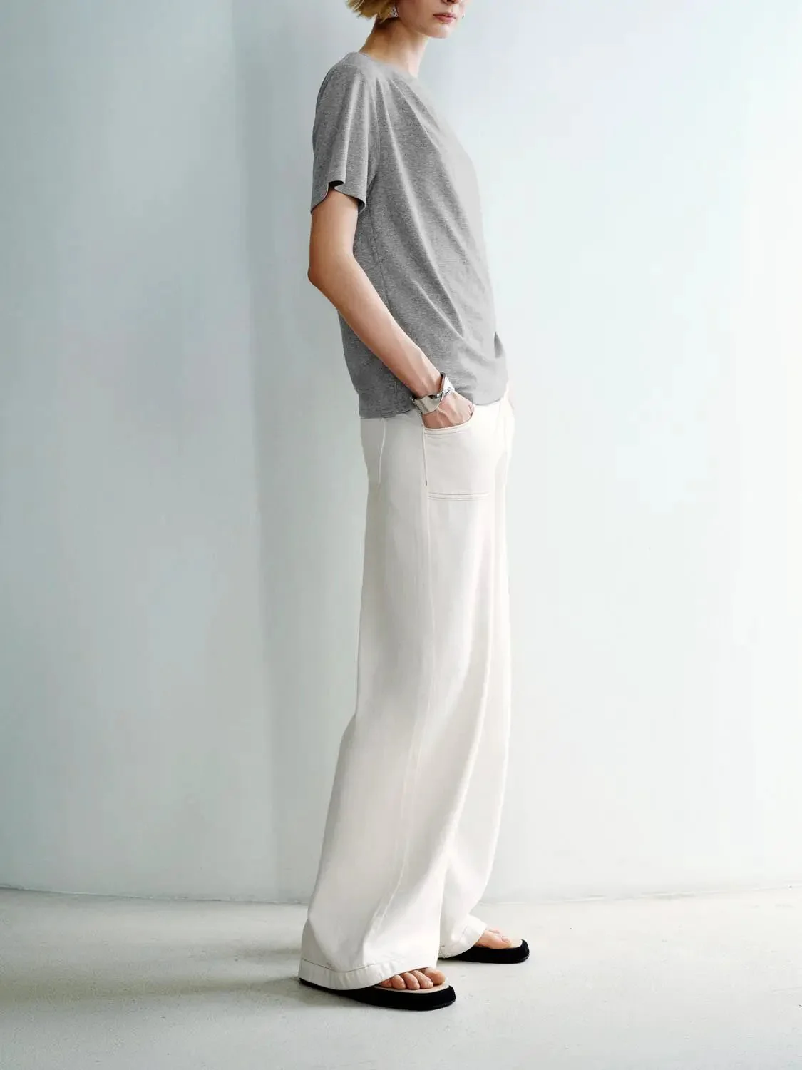 4738-cotton-viscose-stitch-detail-wide-leg-jeans-3.webp Cotton Viscose Stitch Detail Wide Leg Jeans