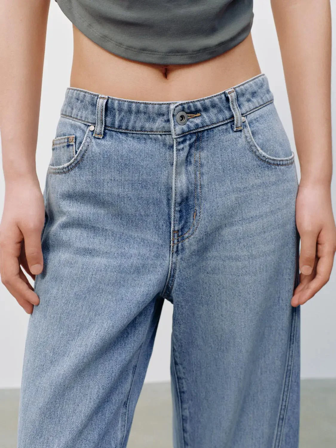 4811-cotton-lyocell-seamed-wide-leg-casual-jeans-5.webp Cotton Lyocell Seamed Wide Leg Casual Jeans