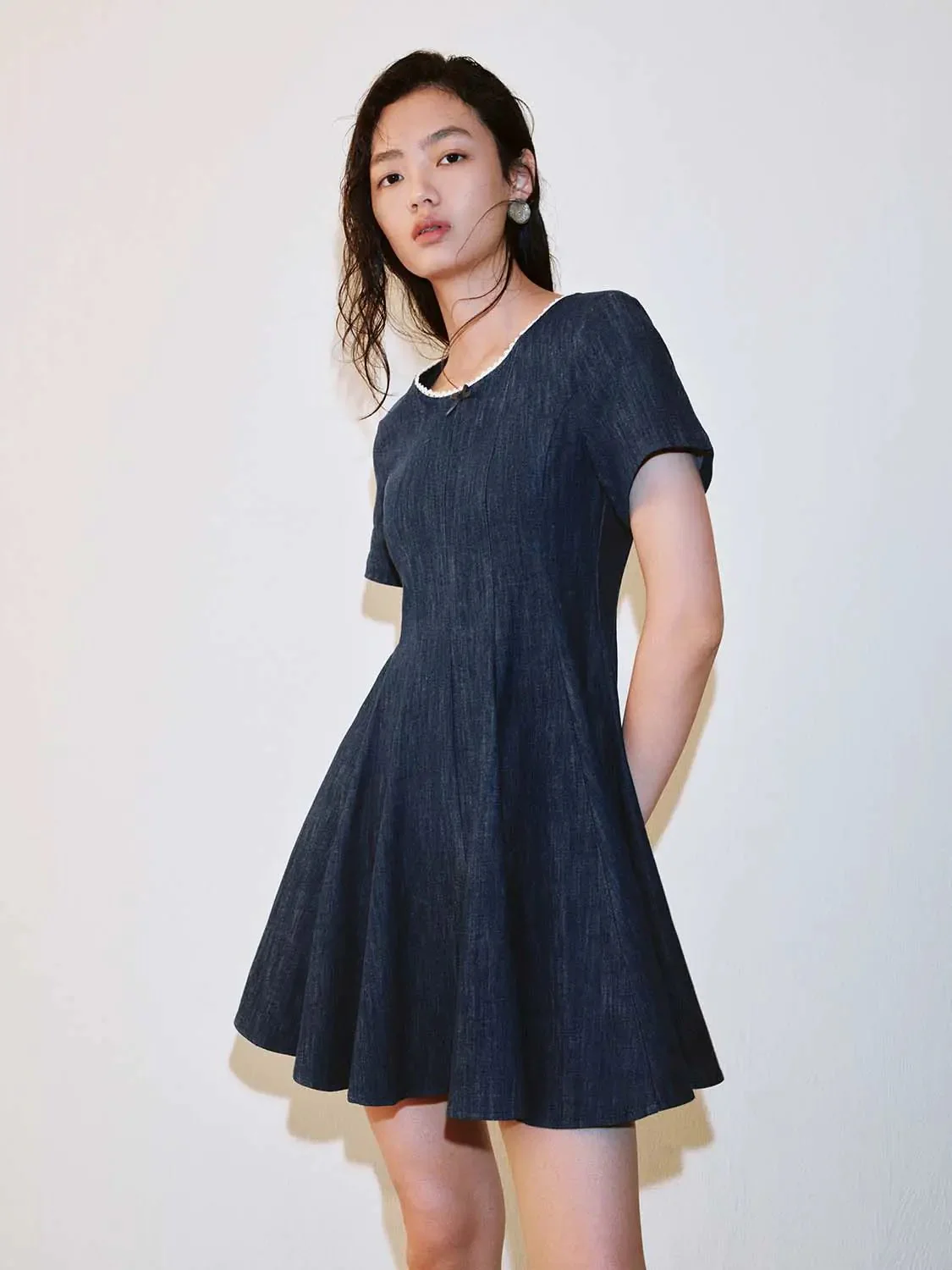 4818-denim-pleated-short-sleeve-midi-dress-1.webp Denim Pleated Short Sleeve Midi Dress