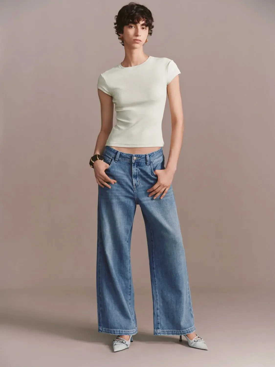 4886-classic-wide-leg-denim-jeans-1.webp Classic Wide Leg Denim Jeans