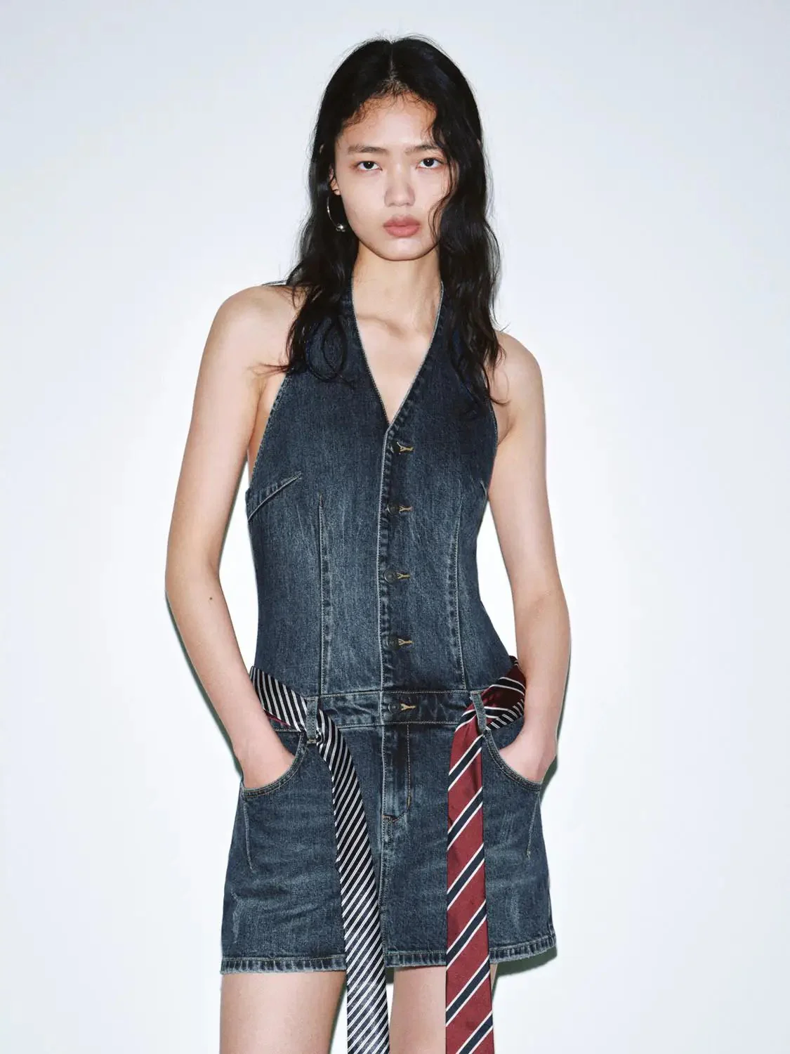 5004-denim-halter-neck-backless-elegant-midi-dresses-9.webp Denim Halter-Neck Backless Elegant Midi Dresses