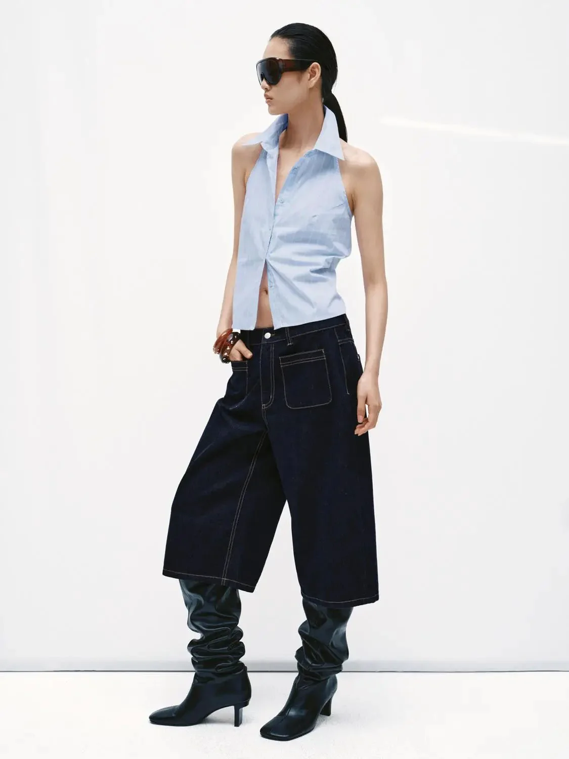 5010-stitch-detail-patch-pocket-cropped-wide-leg-jeans-6.webp Stitch Detail Patch Pocket Cropped Wide Leg Jeans