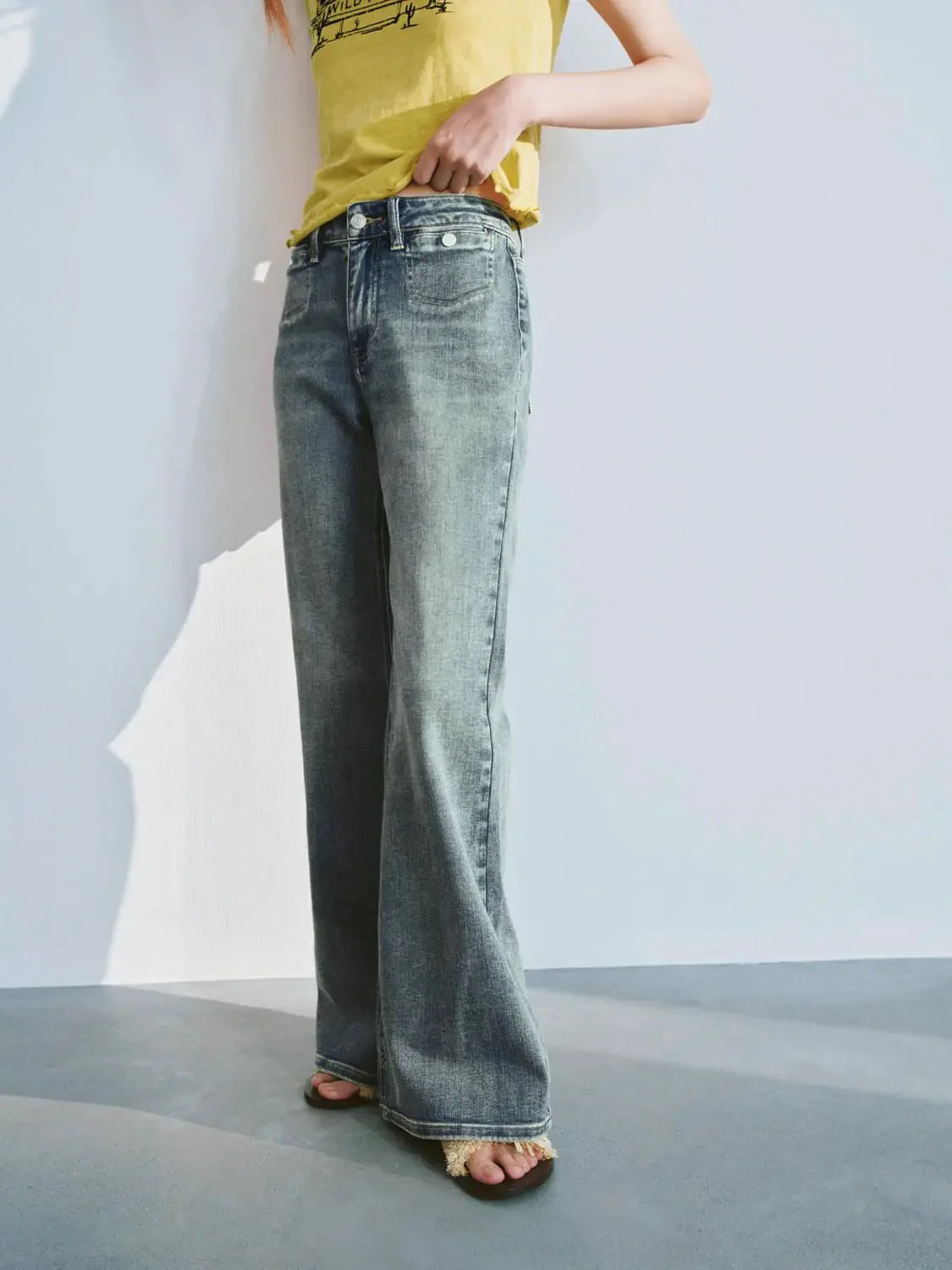 5017-washed-flare-leg-jeans-with-slight-stretch-denim-5.webp Washed Flare Leg Jeans With Slight Stretch Denim