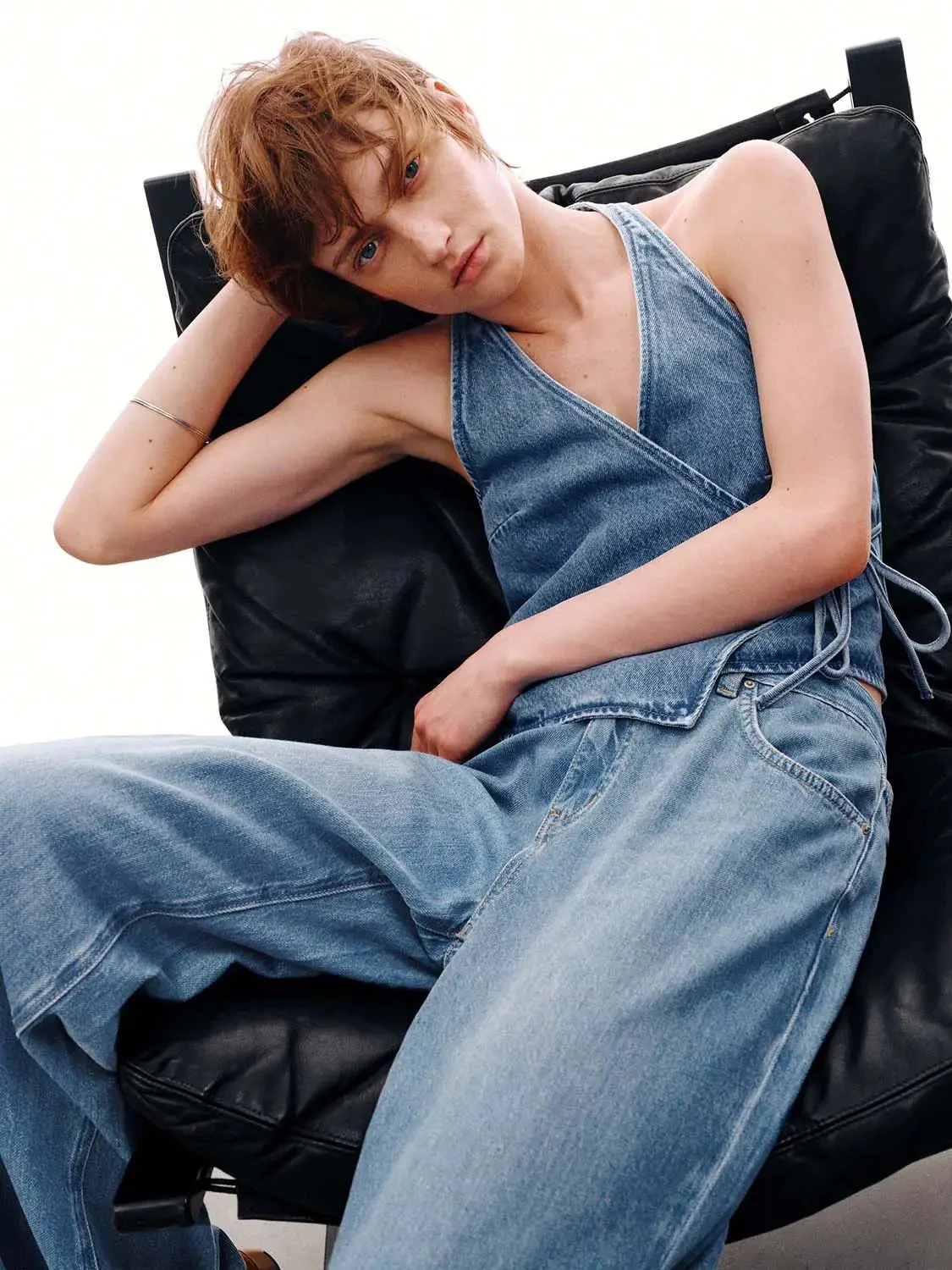 5030-denim-halter-neck-tie-up-sleeveless-shirts-6.webp Denim Halter Neck Tie Up Sleeveless Shirts
