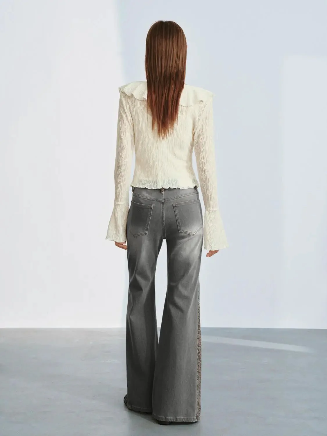 5057-leopard-print-detail-seamed-flare-leg-jeans-with-slight-stretch-4.webp Leopard Print Detail Seamed Flare Leg Jeans With Slight Stretch