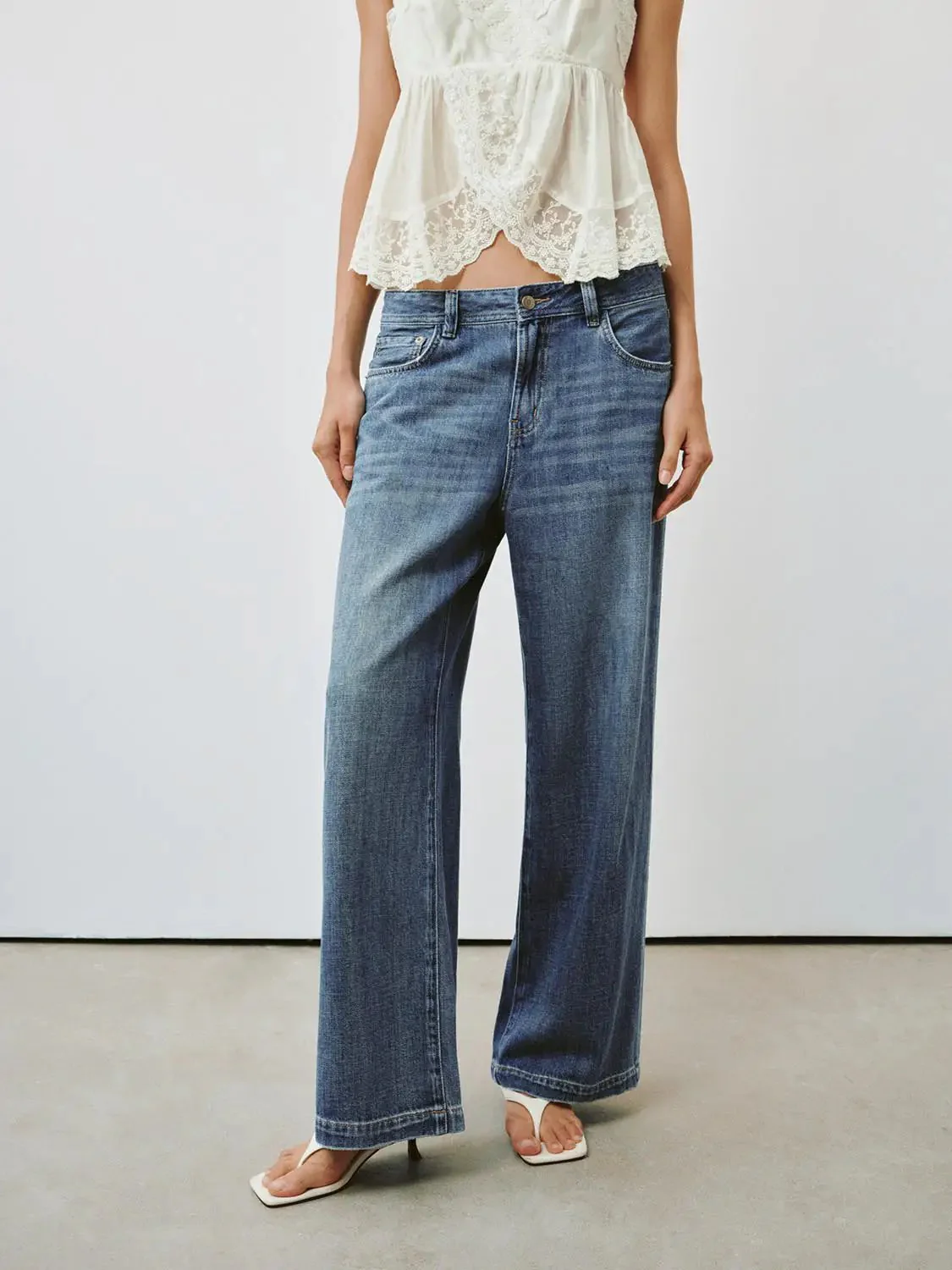 5069-washed-denim-wide-leg-with-classic-silhouette-jeans-9.webp Washed Denim Wide Leg With Classic Silhouette Jeans