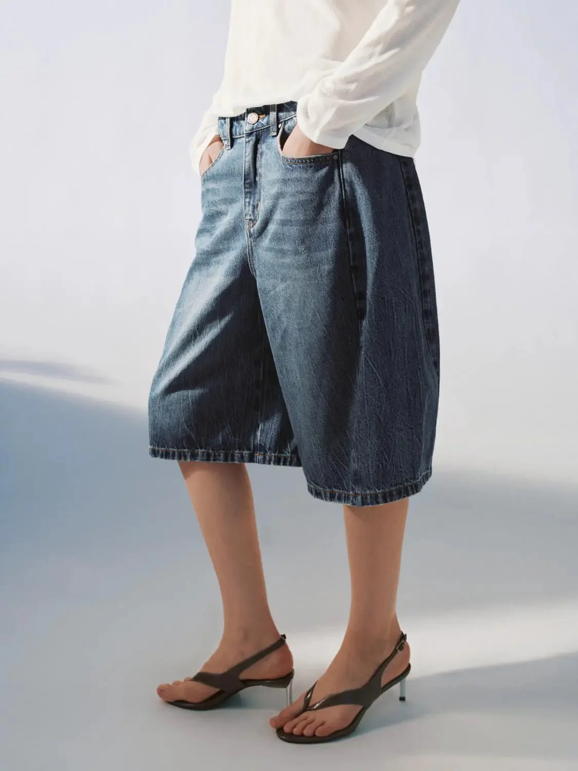 5143-washed-wide-leg-denim-with-subtle-fade-shorts-3.webp Washed Wide Leg Denim With Subtle Fade Shorts