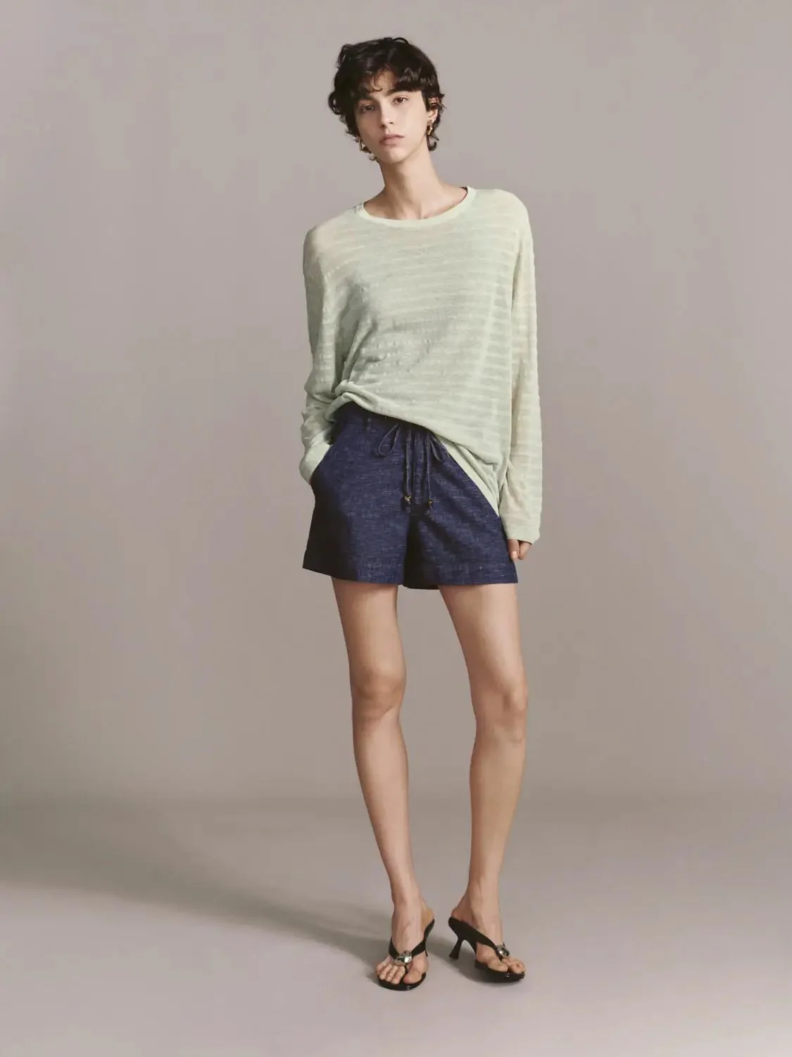 5168-elegant-casual-relaxed-drawstring-denim-shorts-7.webp Elegant Casual Relaxed Drawstring Denim Shorts