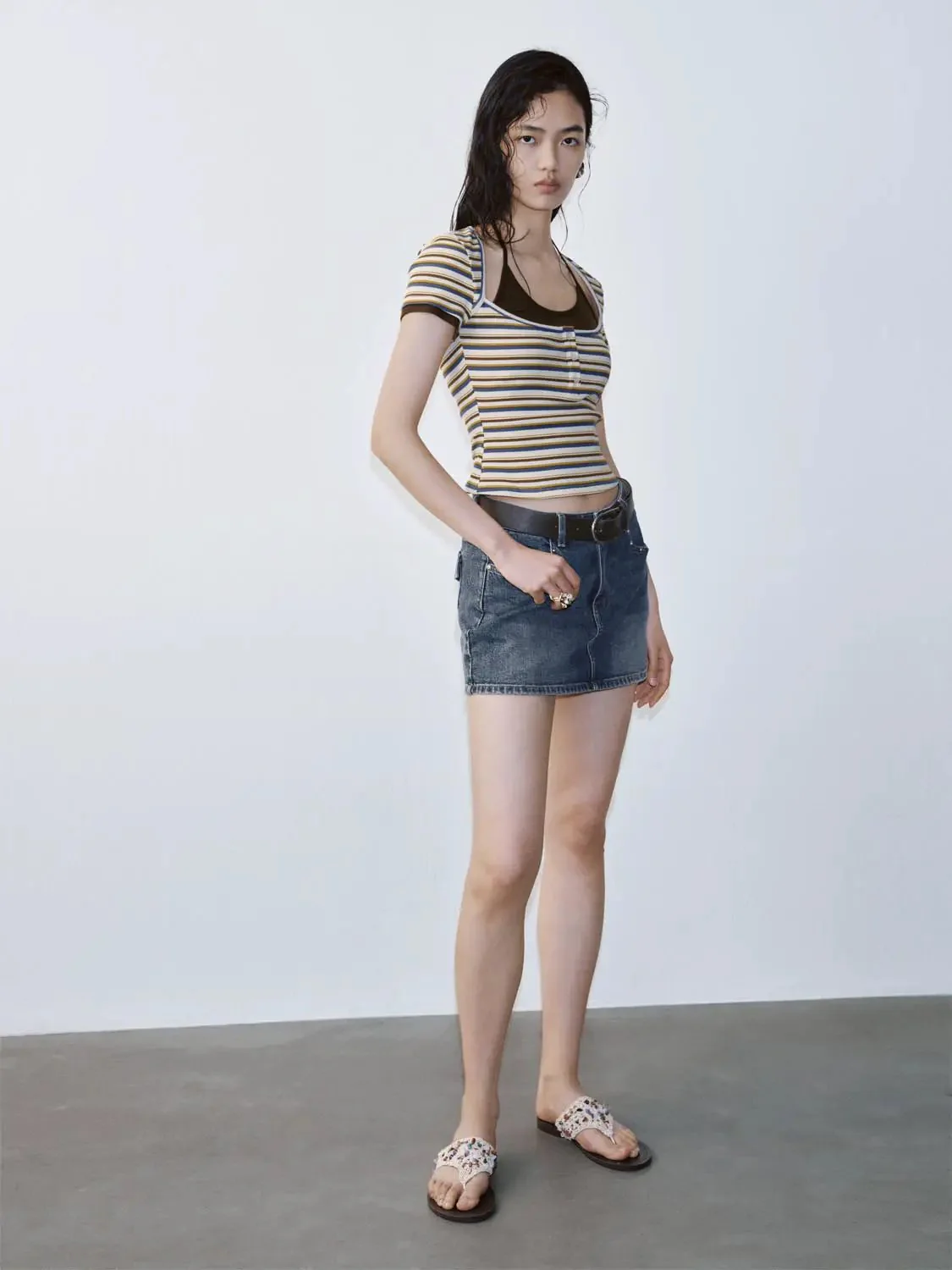 5195-mid-wash-denim-belted-modern-fit-mini-skirts-6.webp Mid Wash Denim Belted Modern Fit Mini Skirts