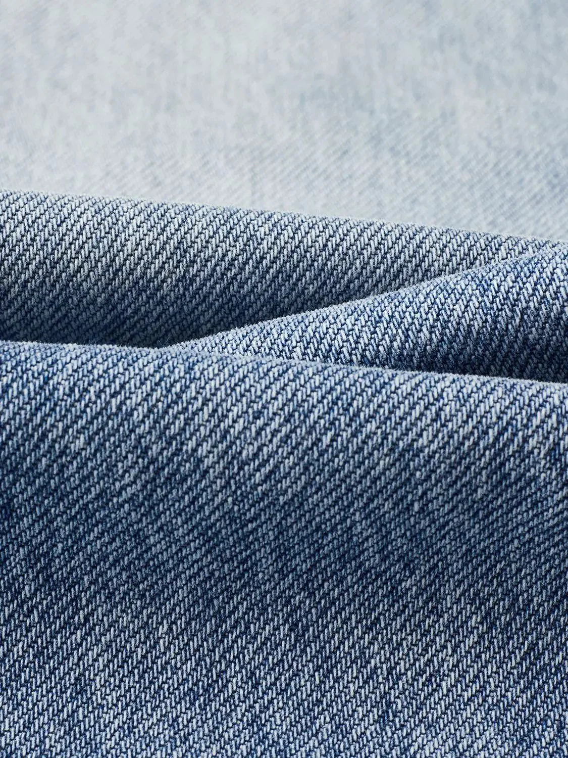 5216-lightwash-denim-wide-leg-jeans-with-high-rise-comfort-jeans-8.webp Lightwash Denim Wide Leg Jeans With High Rise Comfort Jeans