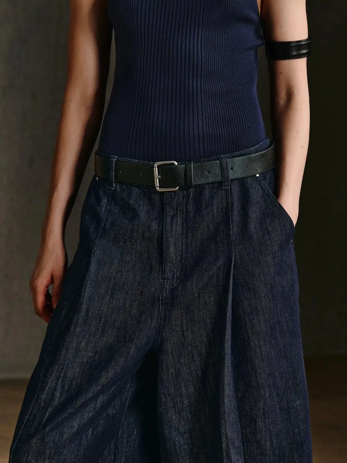 5258-cotton-hemp-denim-wide-leg-pleated-cropped-jeans-6.webp Cotton Hemp Denim Wide Leg Pleated Cropped Jeans