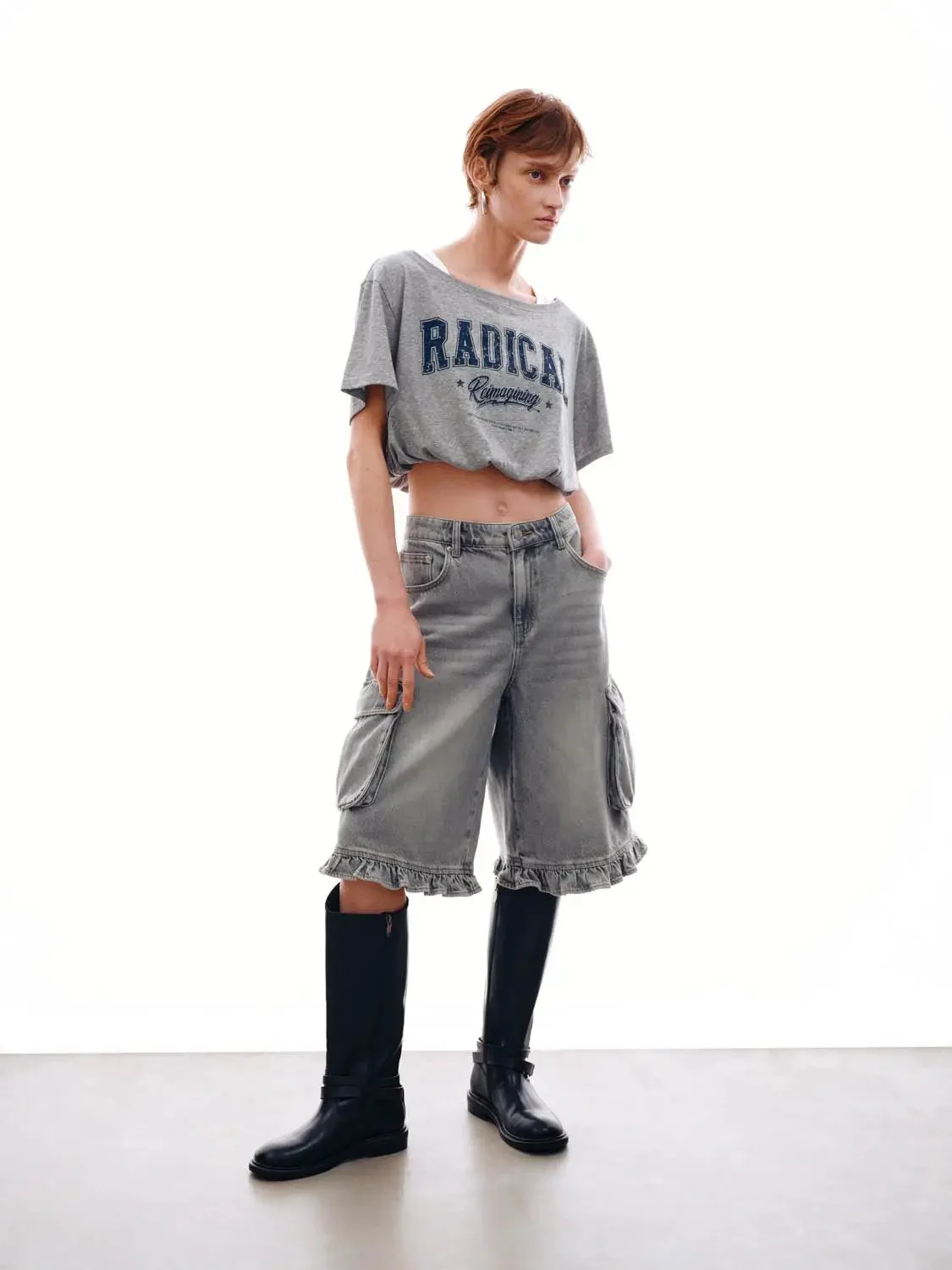 5292-frill-hem-cargo-pockets-denim-shorts-6.webp Frill Hem Cargo Pockets Denim Shorts