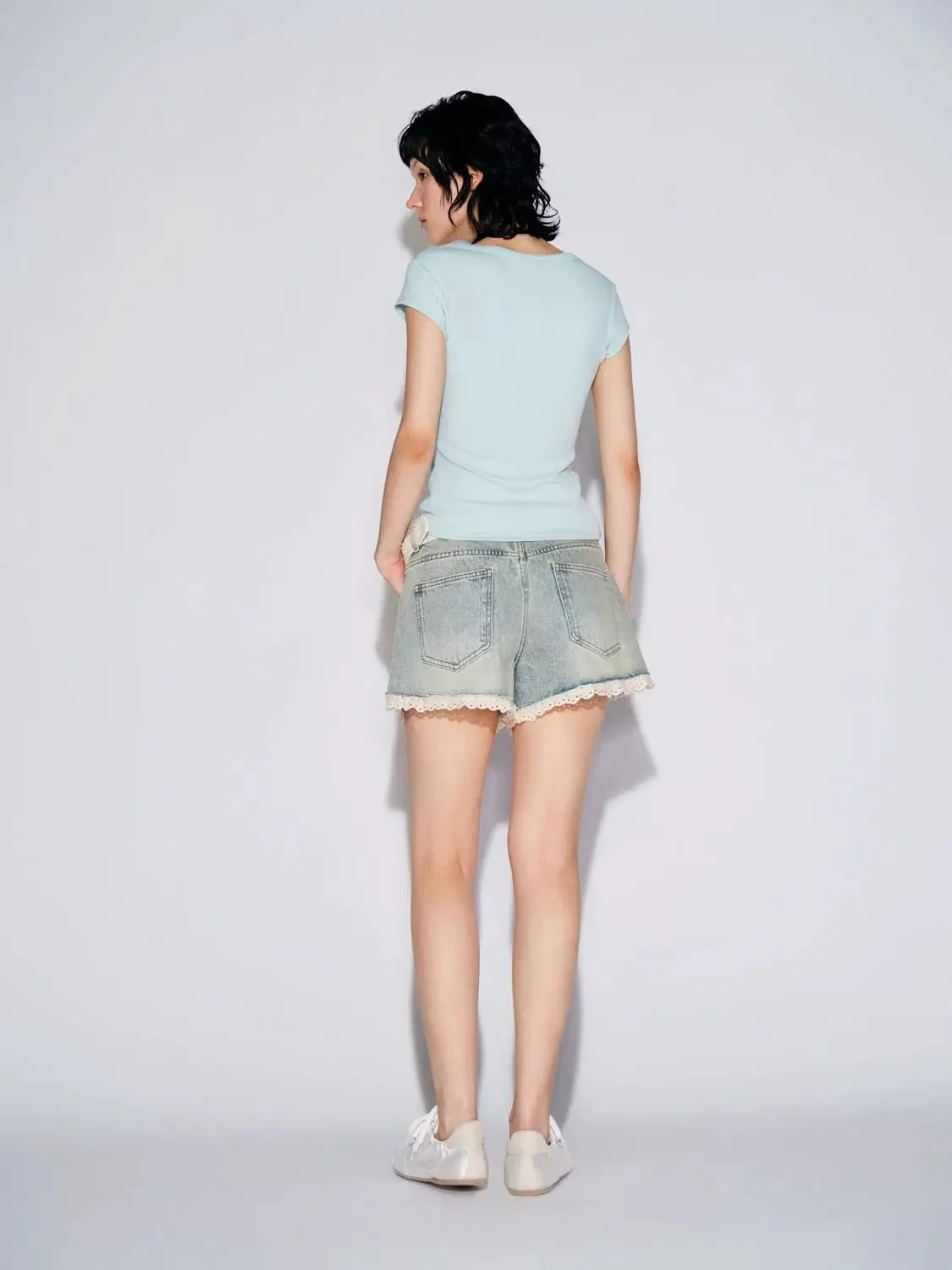 Belted Lace Hem Denim Shorts